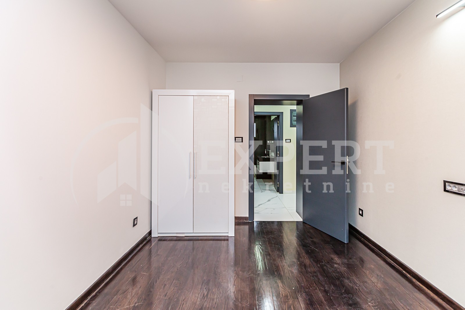 Lokal, 85 m2, Centar, Obrenovićeva ID: i-010389 9