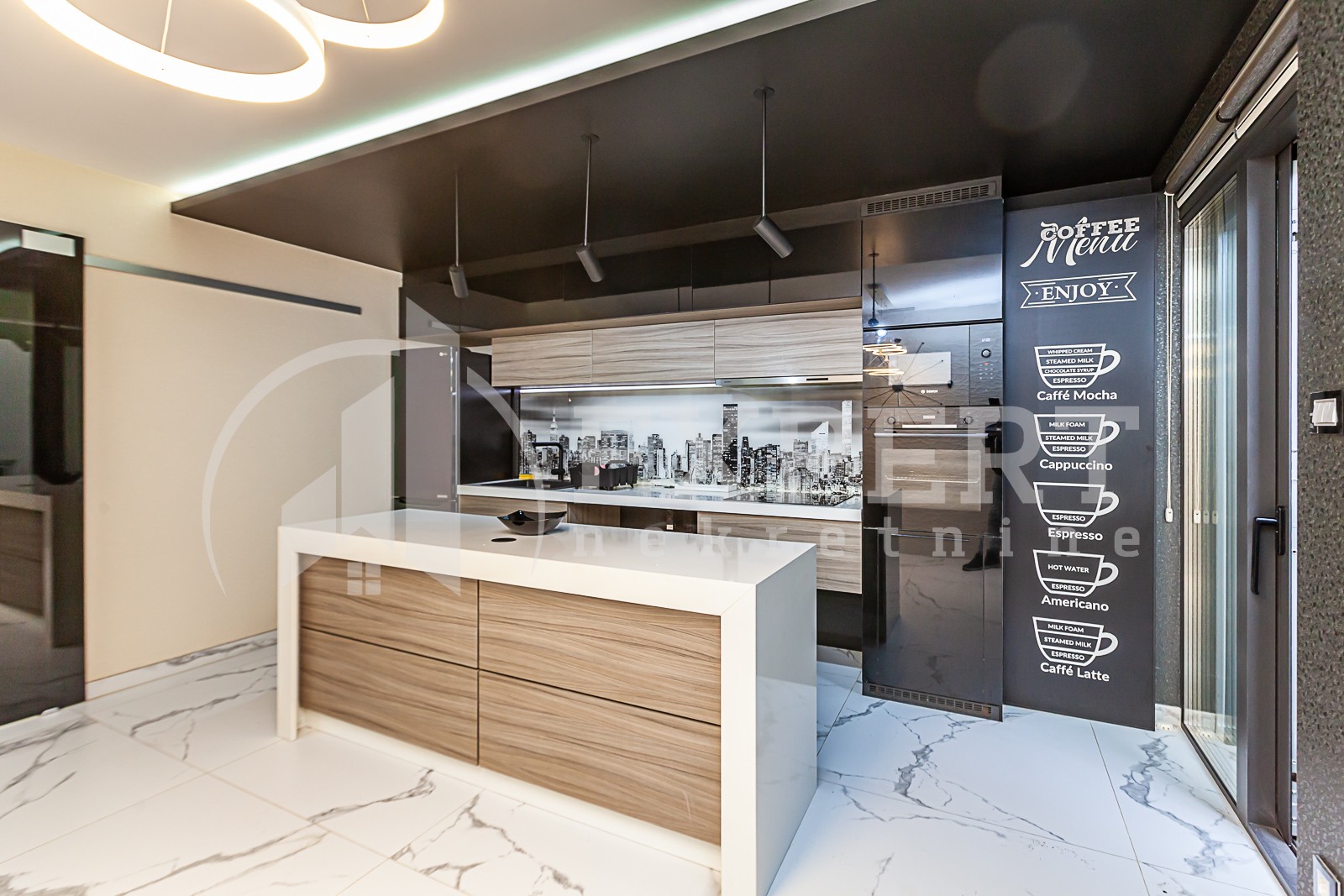 Lokal, 85 m2, Centar, Obrenovićeva ID: i-010389 3