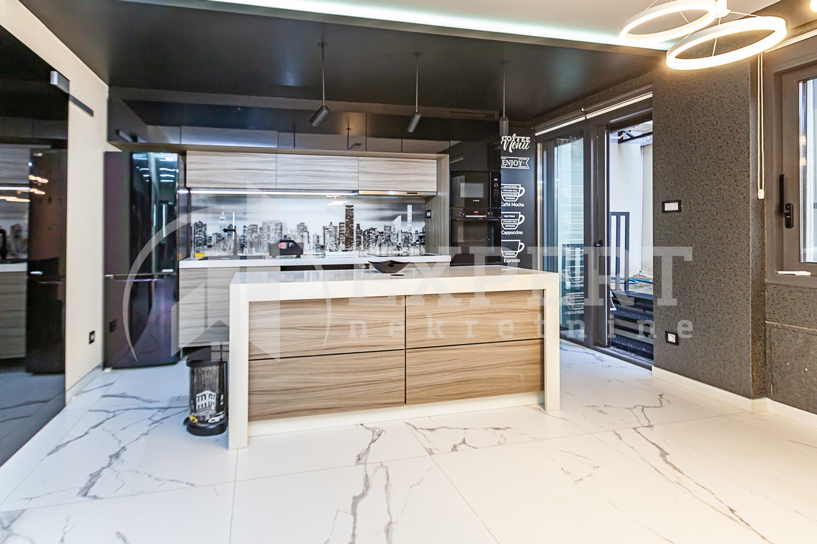 Lokal, 85 m2, Centar, Obrenovićeva ID: i-010389 4