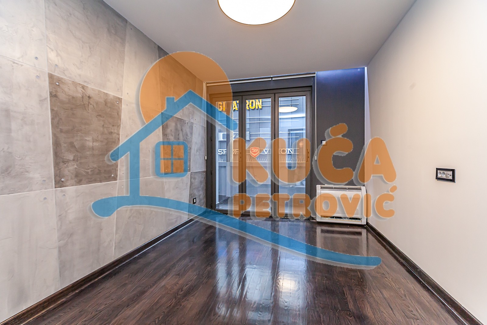 Lokal, 85 m2, Centar, Obrenovićeva ID: i-010389 6