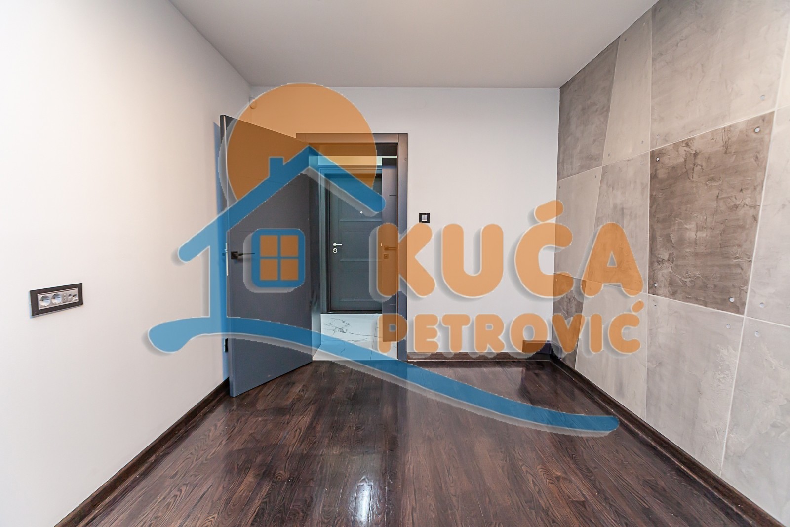 Lokal, 85 m2, Centar, Obrenovićeva ID: i-010389 7