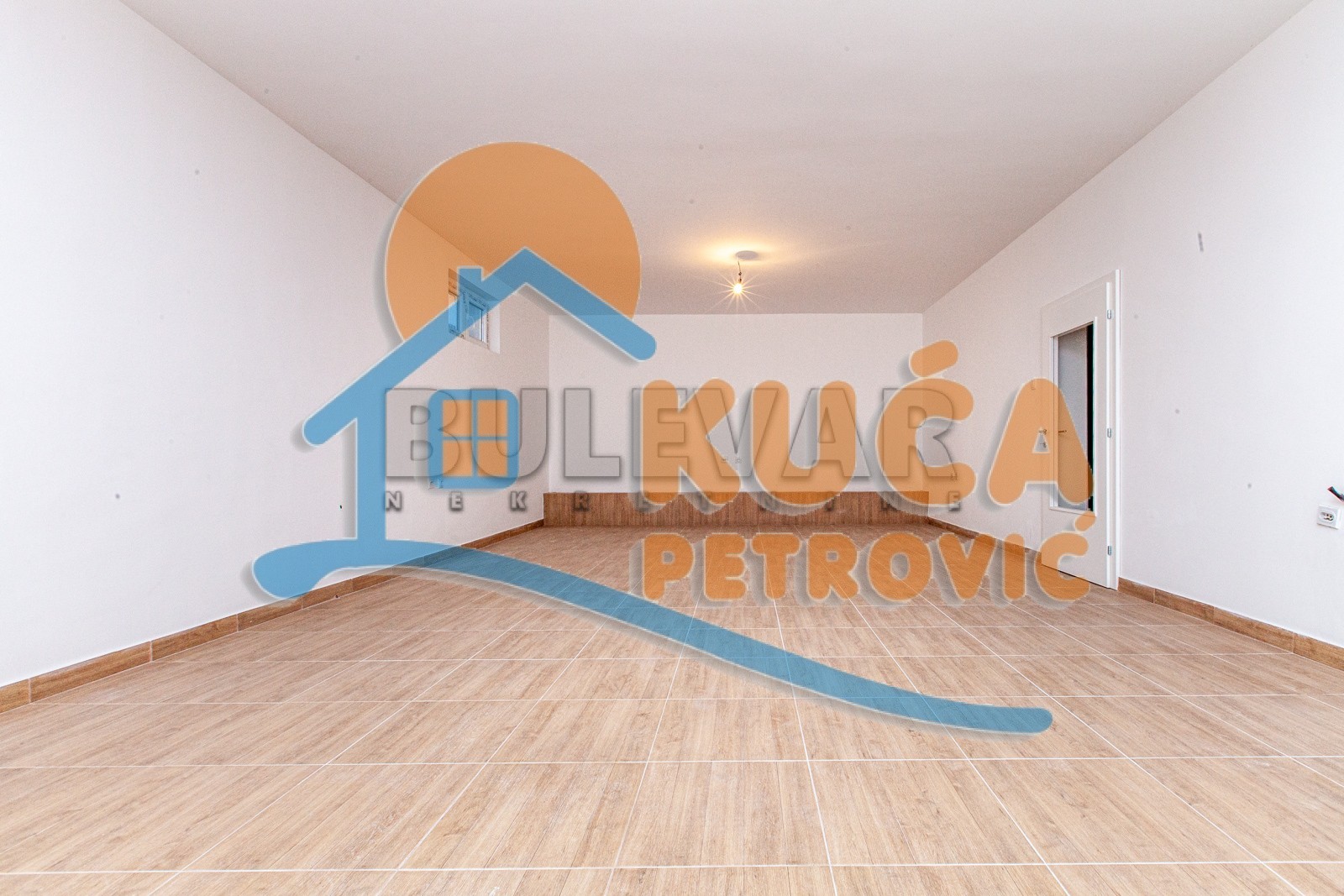Lokal, 85 m2, Durlan, Donjovrežinska ID: p-08796 1