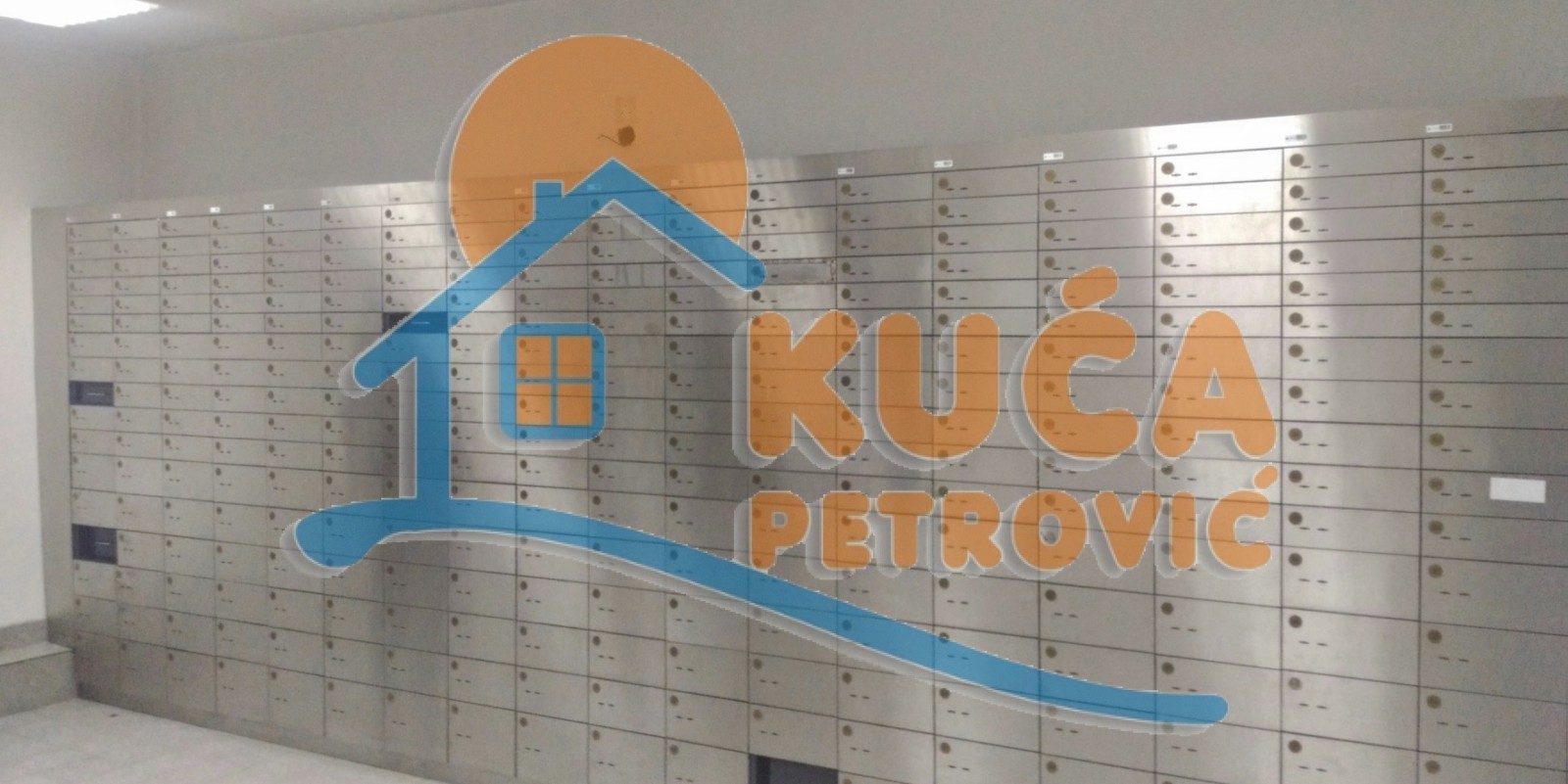 Lokal, 94 m2, Centar, Obrenovićeva ID: i-06771 3