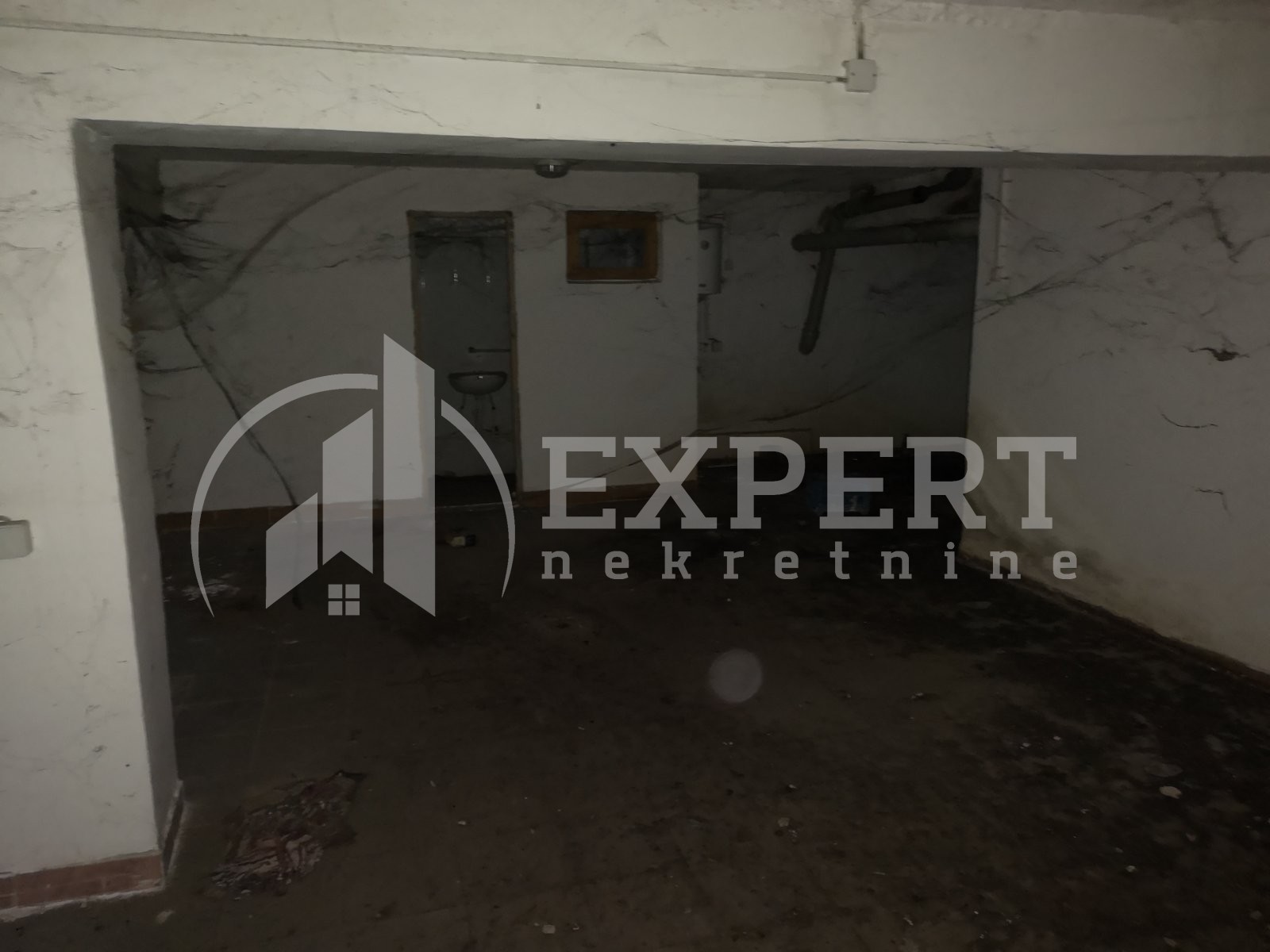 Lokal, 96 m2, Medijana, Zetska ID: p-05361 6