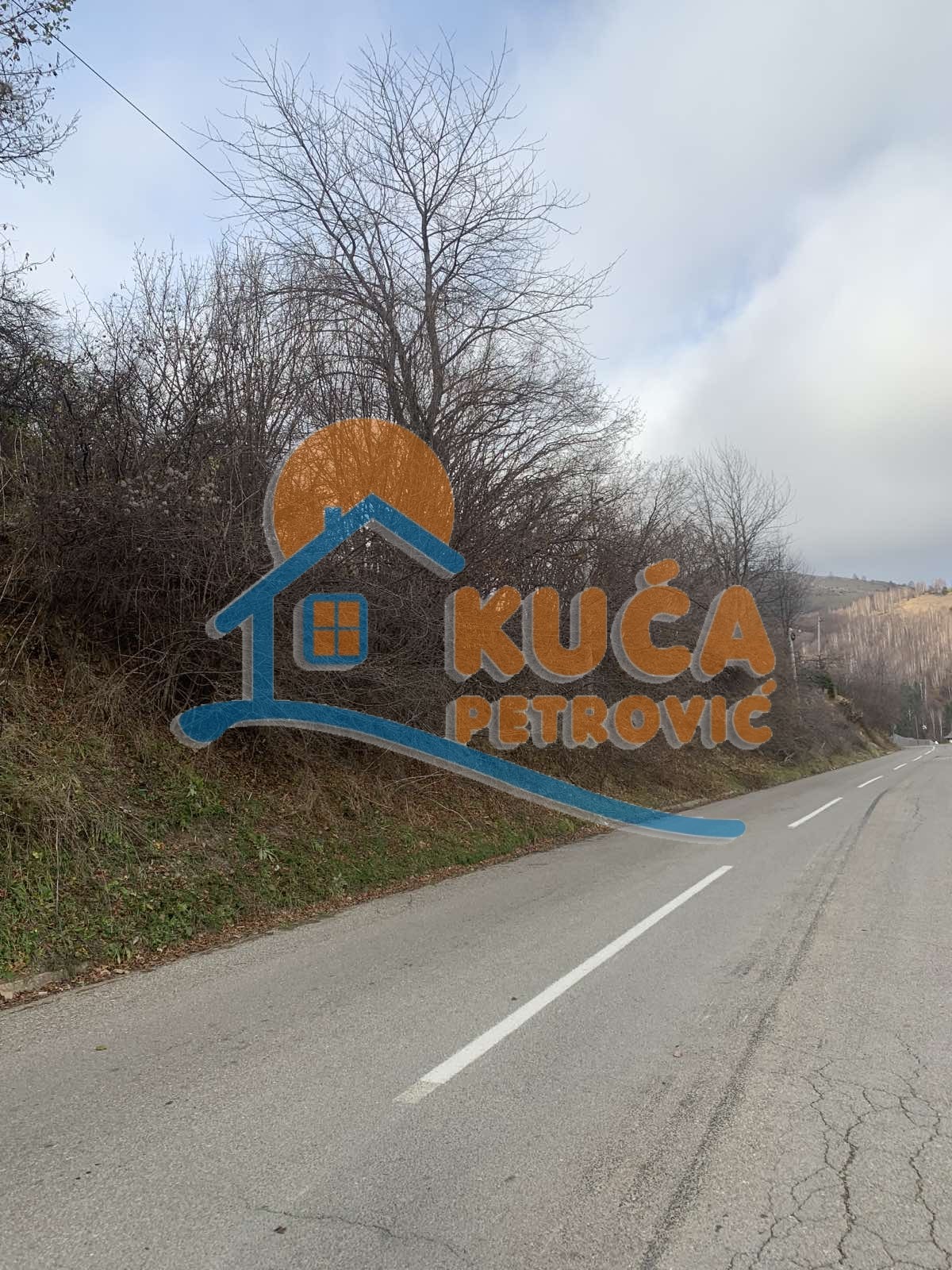 Plac, Brzeće ID: p-08530 3