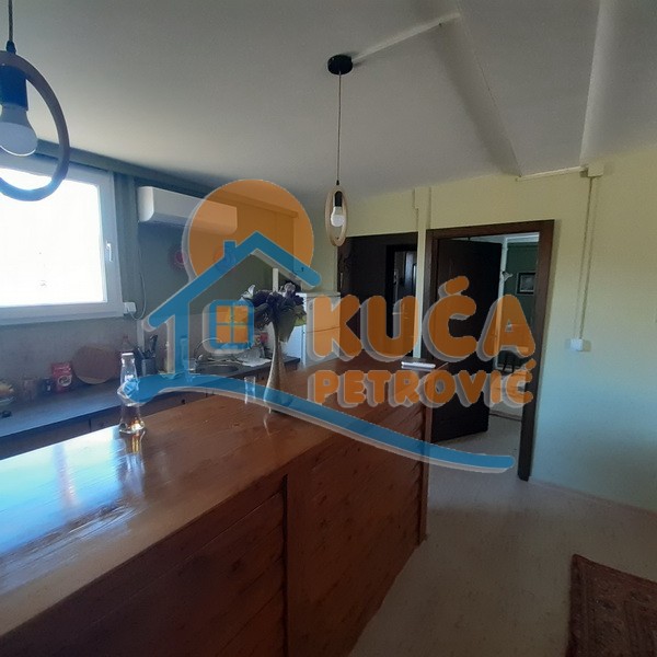 Plac, Crvena Reka ID: p-09849 17