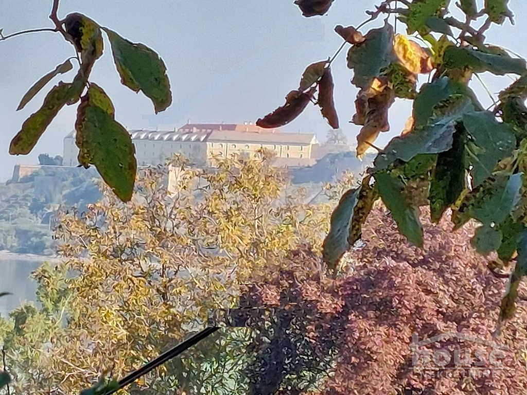 Plac,PETROVARADIN,RIBNJAK691m2,  56650€ , ID: 7081140 2