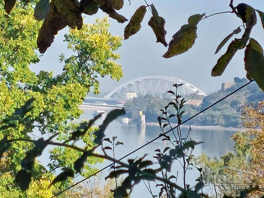 Plac,PETROVARADIN,RIBNJAK691m2,  56650€ , ID: 7081140 4