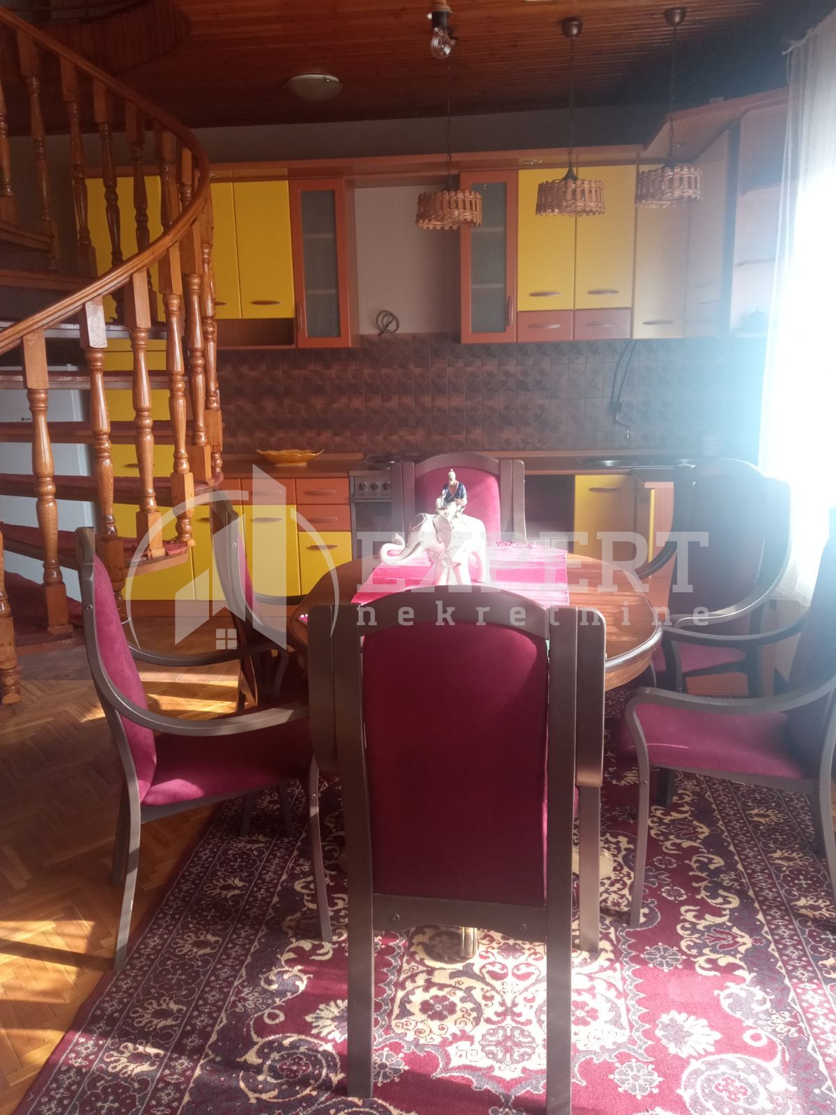 Trosoban stan, 120 m2, Marger, Dositeja Obradovića ID: i-07101 6