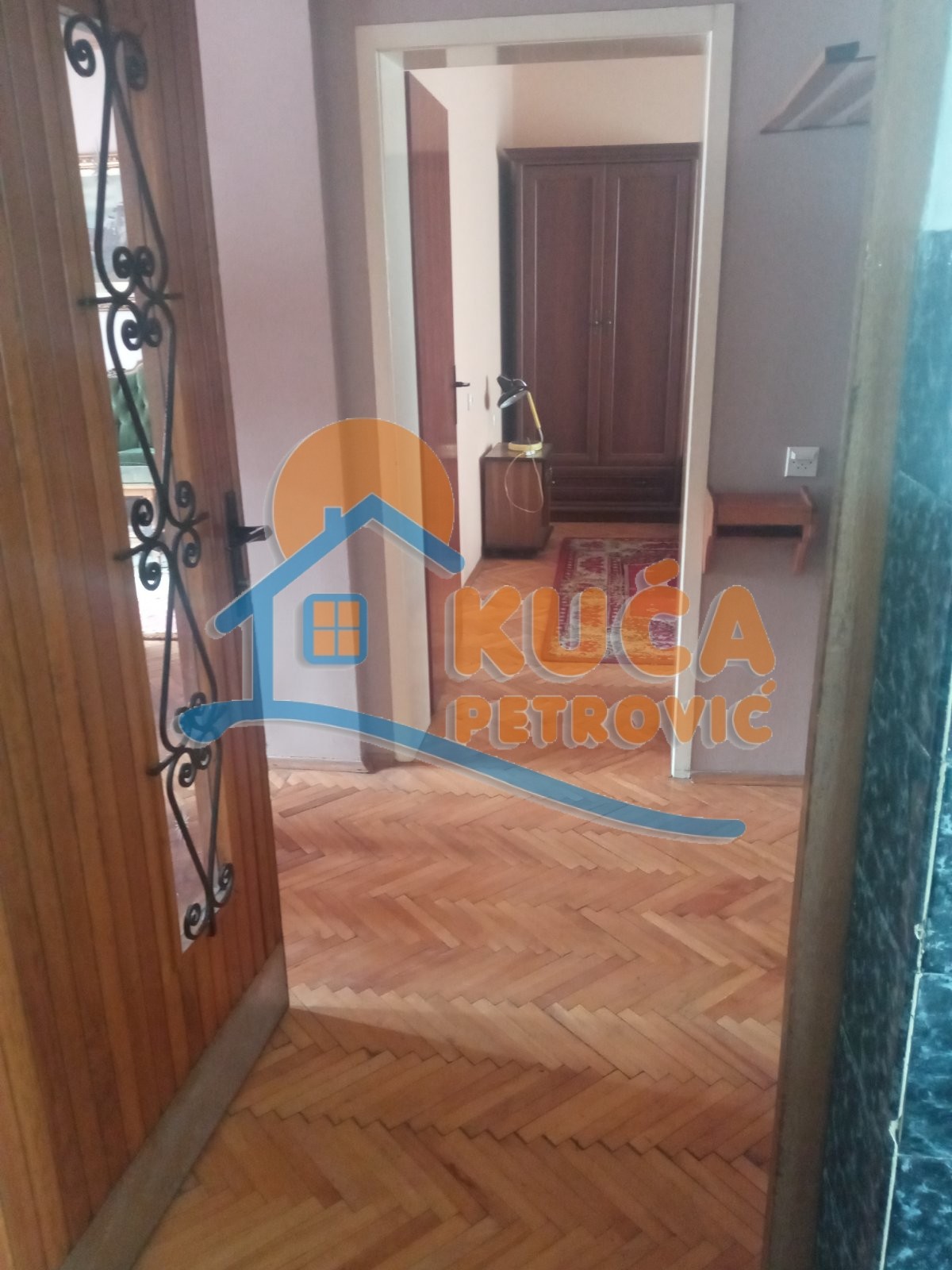 Trosoban stan, 120 m2, Marger, Dositeja Obradovića ID: i-07101 12