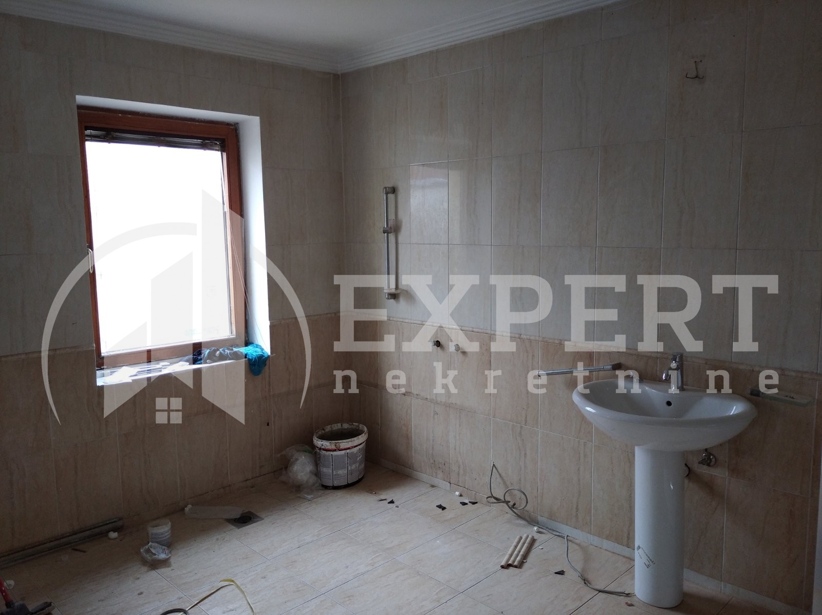 Trosoban stan, 127 m2, Jagodin Mala, Knjaževačka ID: p-01042 14