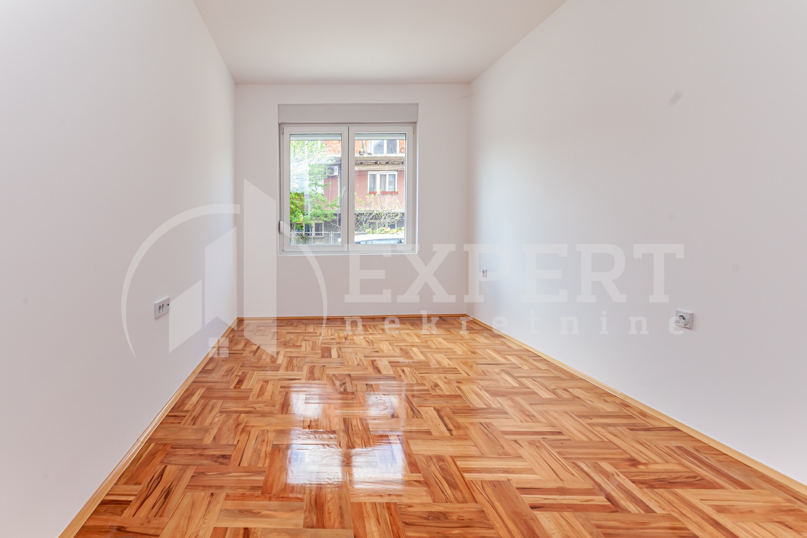 Trosoban stan, 58.6 m2, Pantelej, Borska ID: p-08588 8