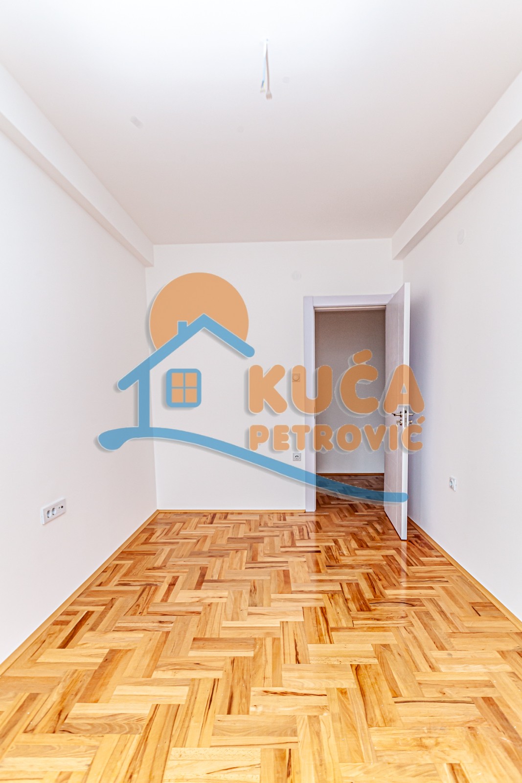 Trosoban stan, 58.86 m2, Pantelej, Borska ID: p-08593 7