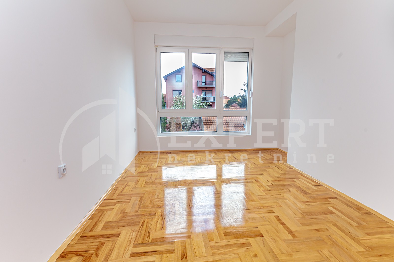 Trosoban stan, 59.72 m2, Pantelej, Borska ID: p-08591 8