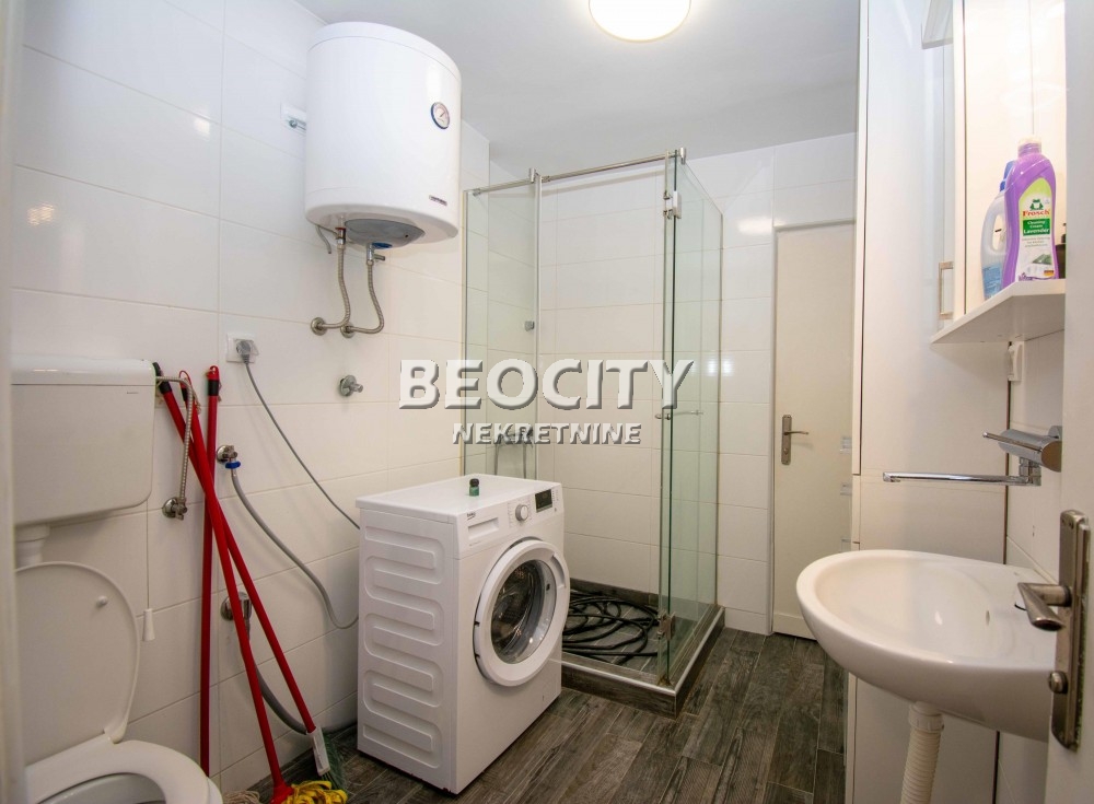 Trosoban stan, 60 m2, Južni bulevar, Kneza Stracimira ID: 108830 16