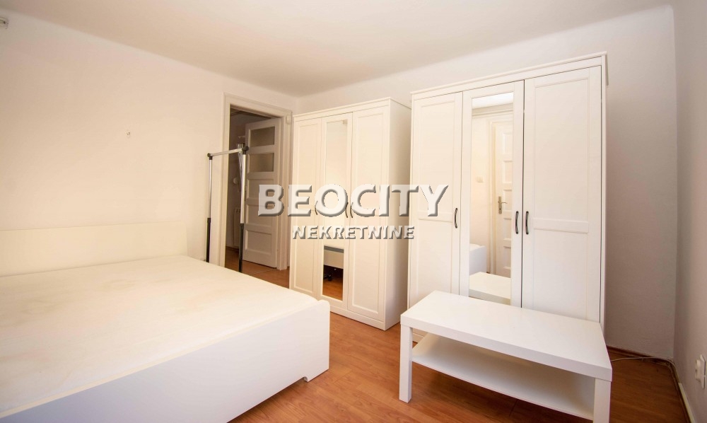 Trosoban stan, 60 m2, Južni bulevar, Kneza Stracimira ID: 108830 11