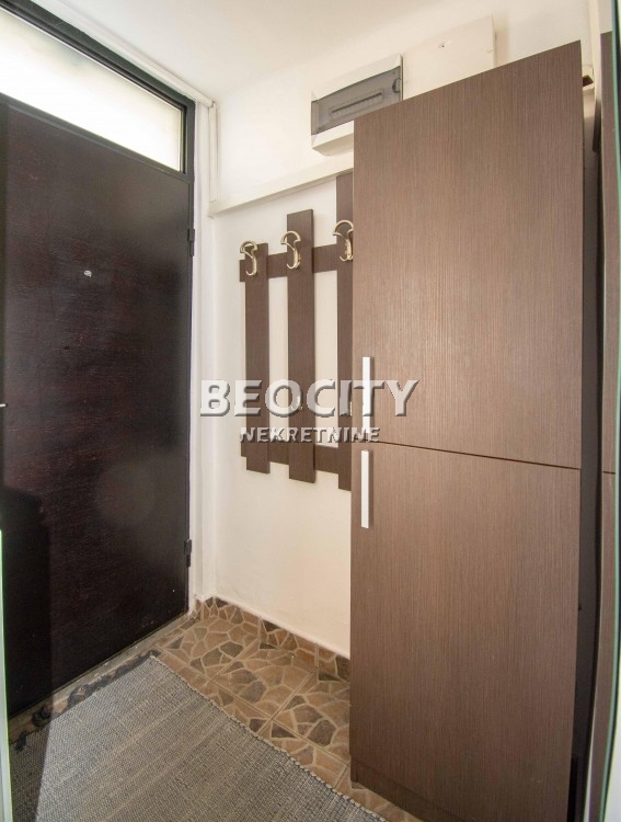 Trosoban stan, 60 m2, Južni bulevar, Kneza Stracimira ID: 108830 17