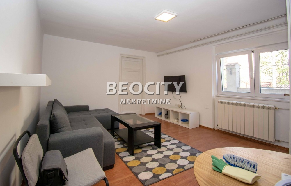 Trosoban stan, 60 m2, Južni bulevar, Kneza Stracimira ID: 108830 3