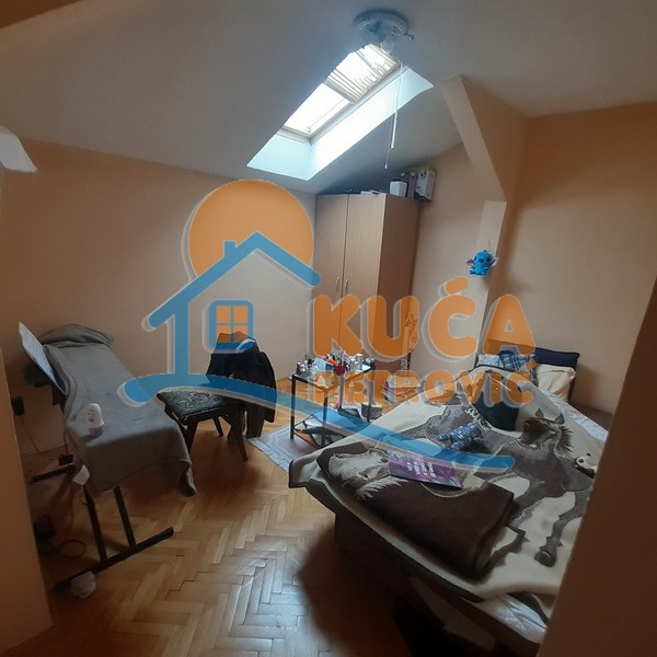 Trosoban stan, 61 m2, Dom zdravlja, Vojvode Mišića ID: p-08892 8