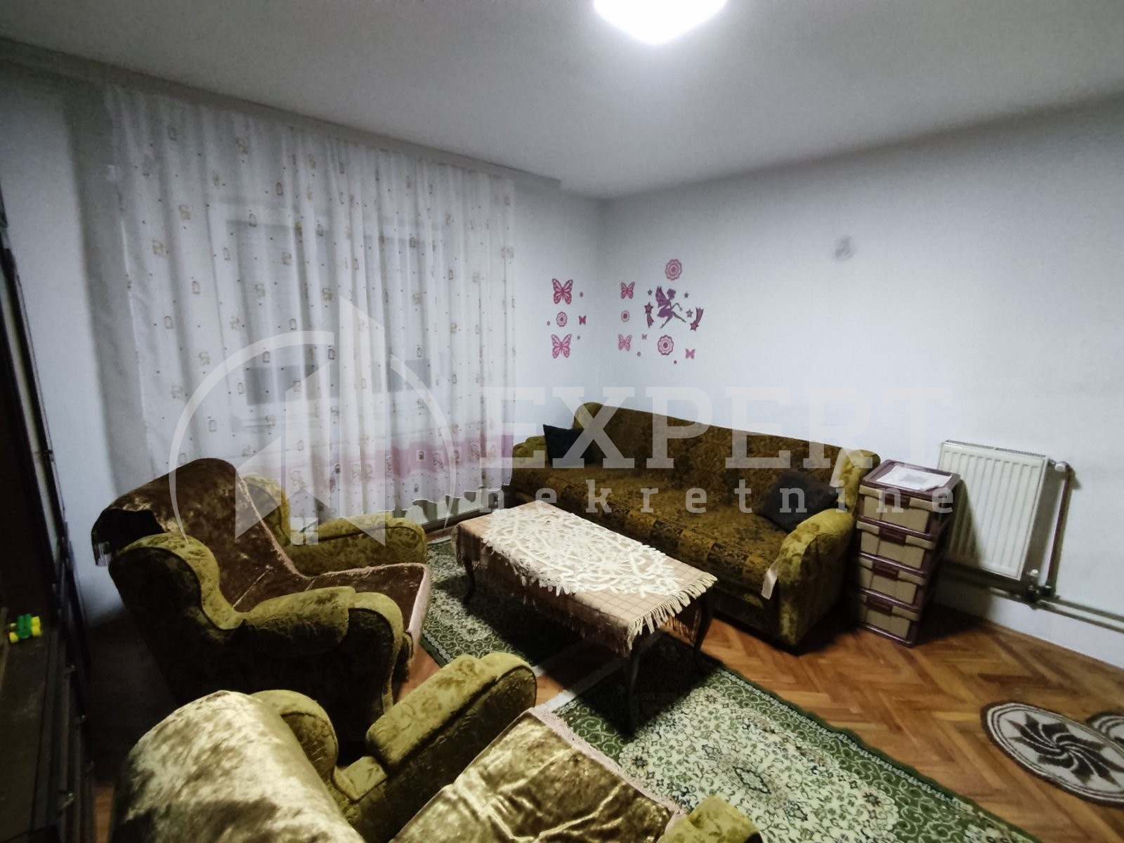 Trosoban stan, 64 m2, Tehnički fakulteti, Miluna Tošića Luna ID: i-08030 2