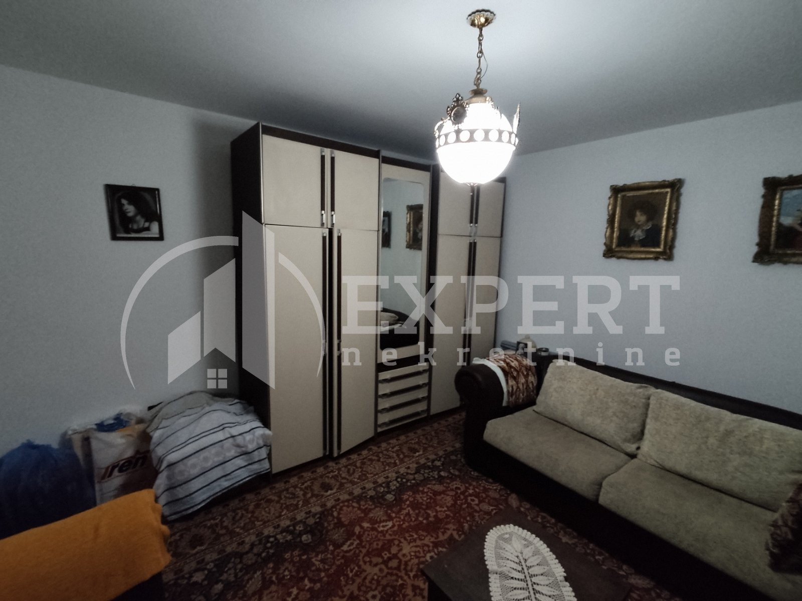 Trosoban stan, 64 m2, Tehnički fakulteti, Miluna Tošića Luna ID: i-08030 8