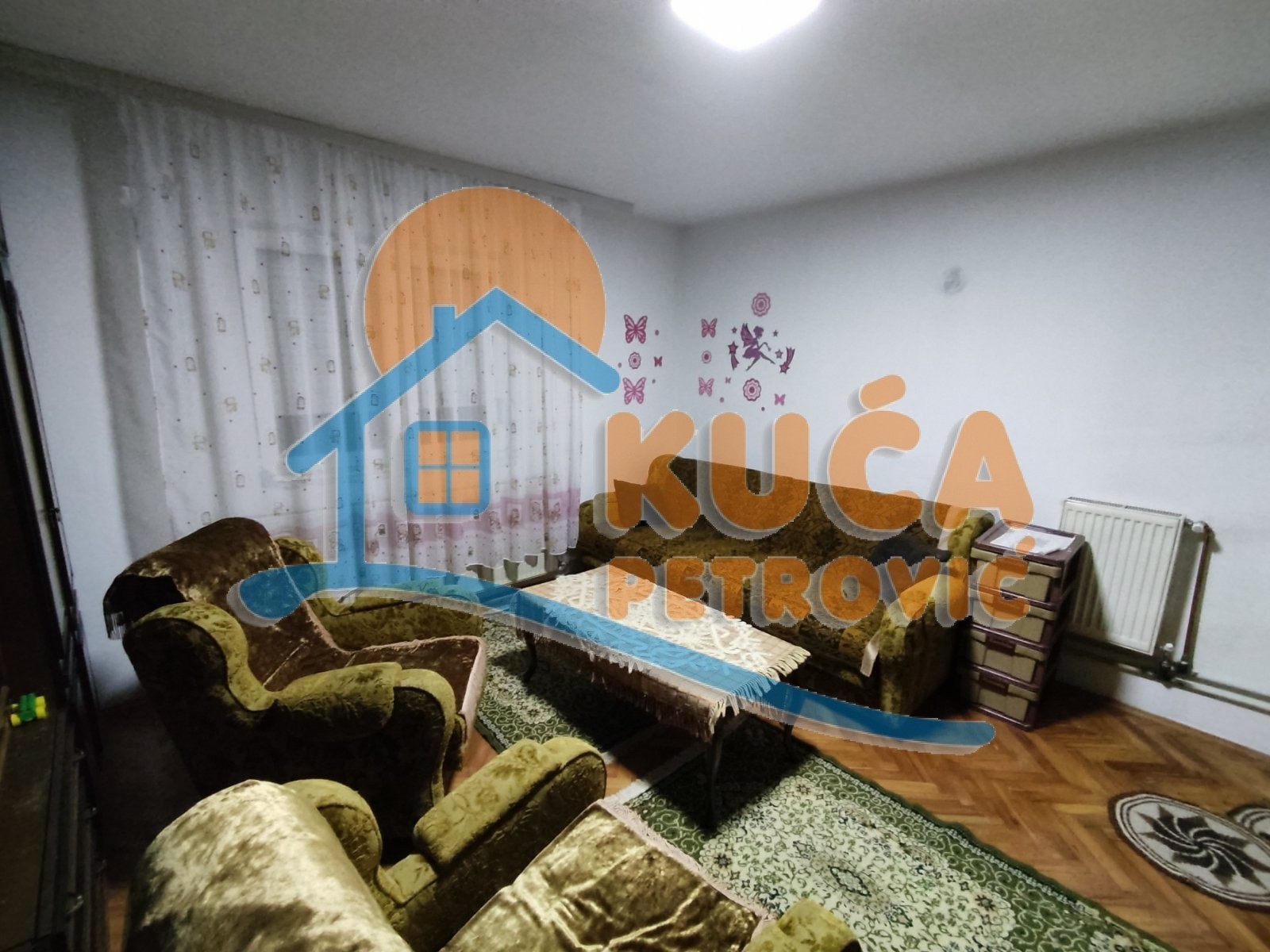 Trosoban stan, 64 m2, Tehnički fakulteti, Miluna Tošića Luna ID: i-08030 2