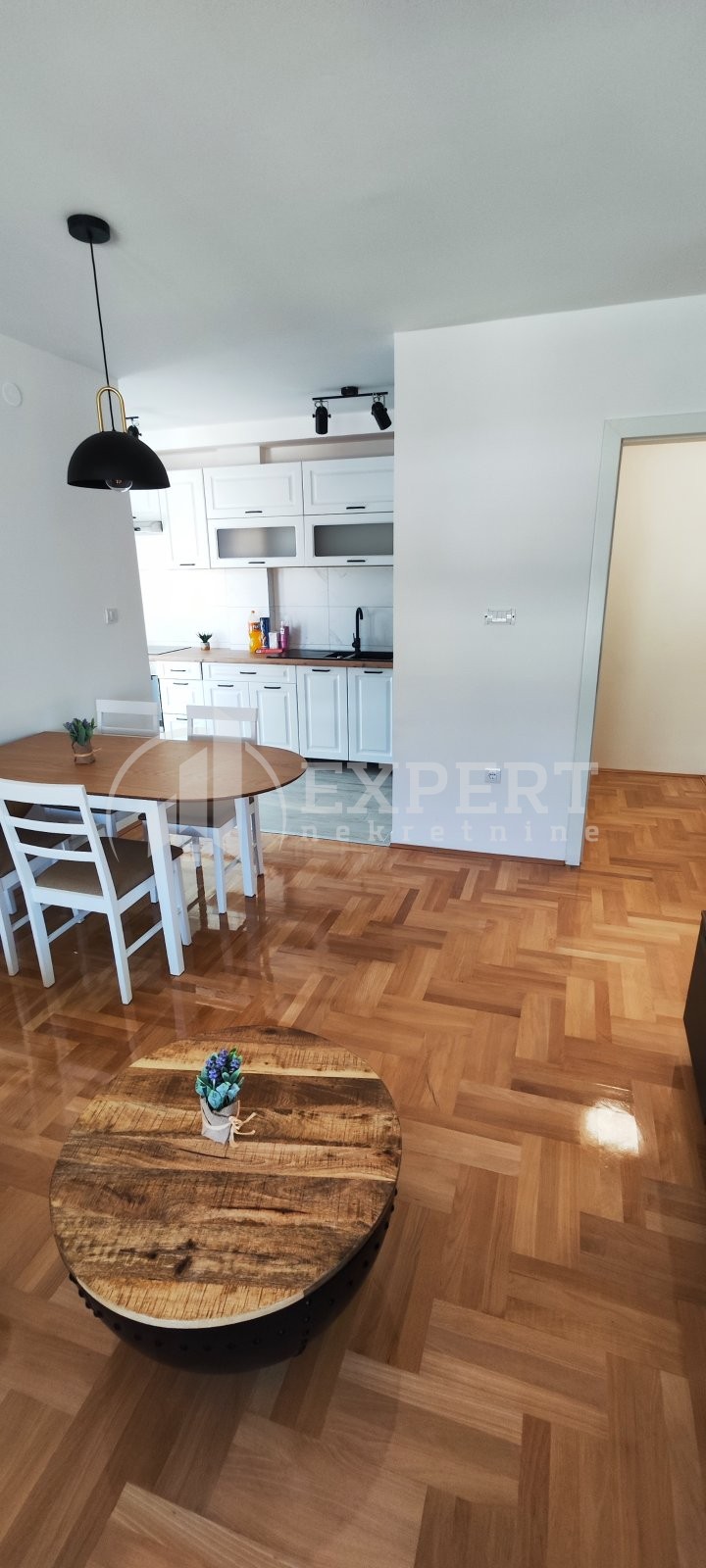 Trosoban stan, 67 m2, Duvanište, Prote Gagulića ID: i-07901 2