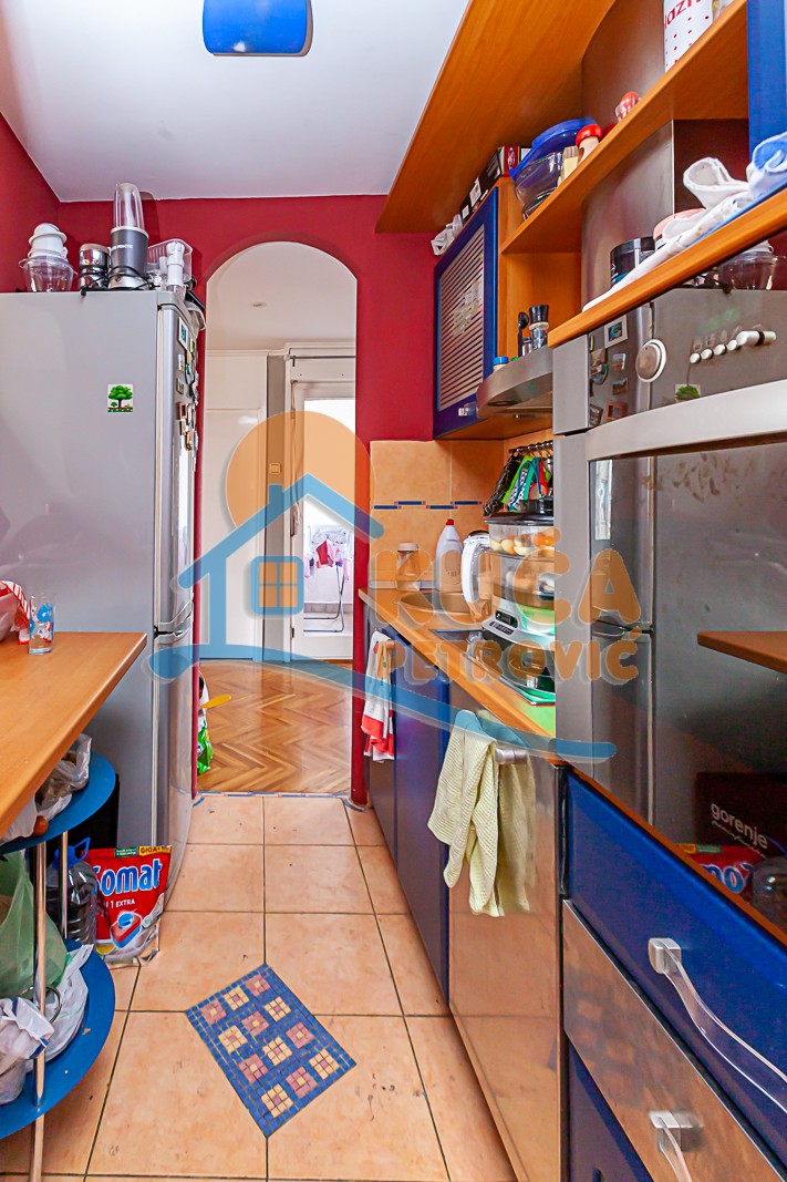 Trosoban stan, 72 m2, Marger, Episkopska ID: p-09992 17