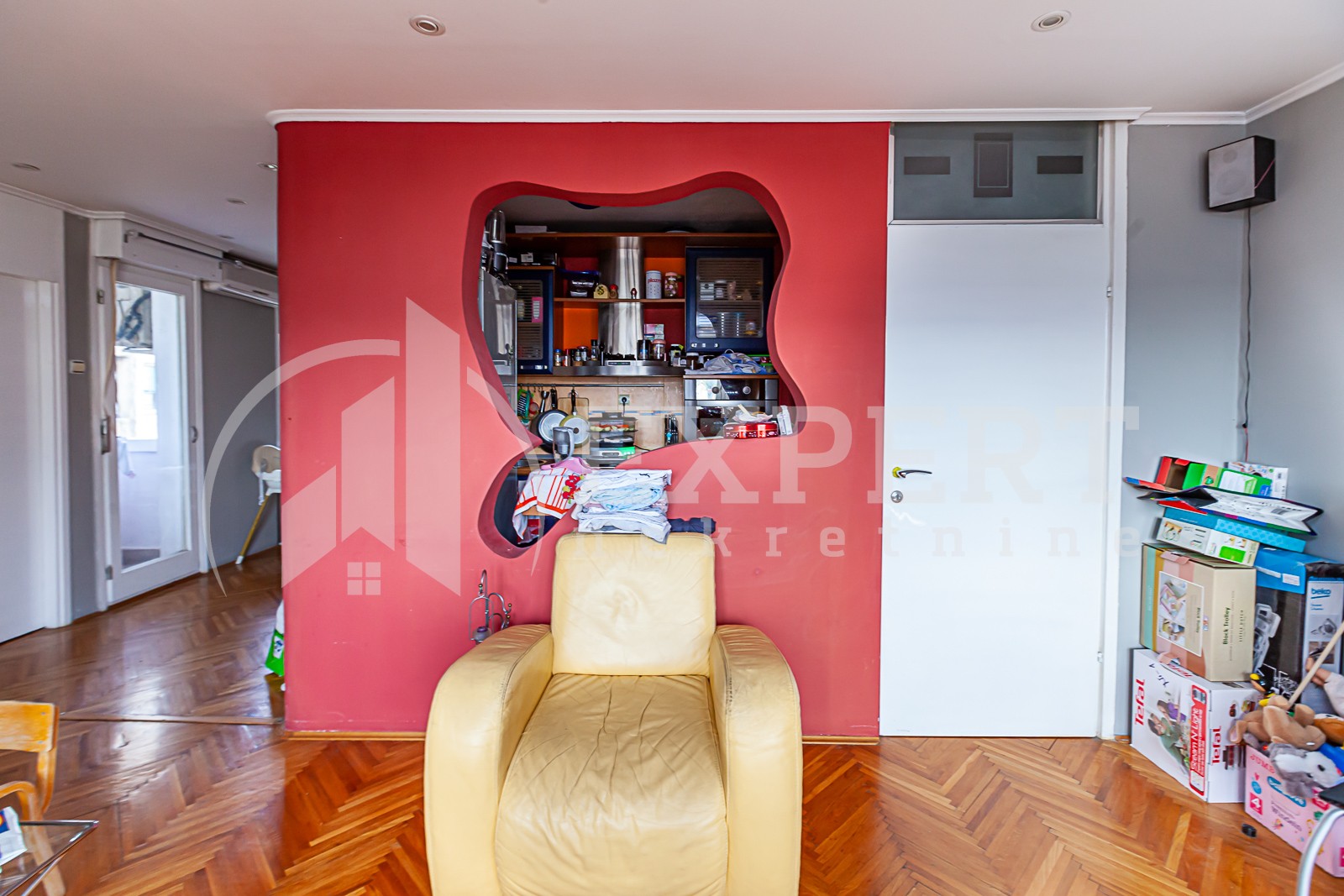 Trosoban stan, 72 m2, Marger, Episkopska ID: p-09992 15