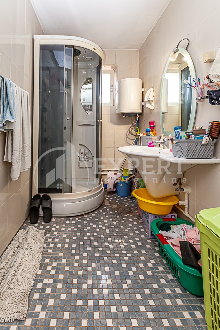 Trosoban stan, 72 m2, Marger, Episkopska ID: p-09992 4