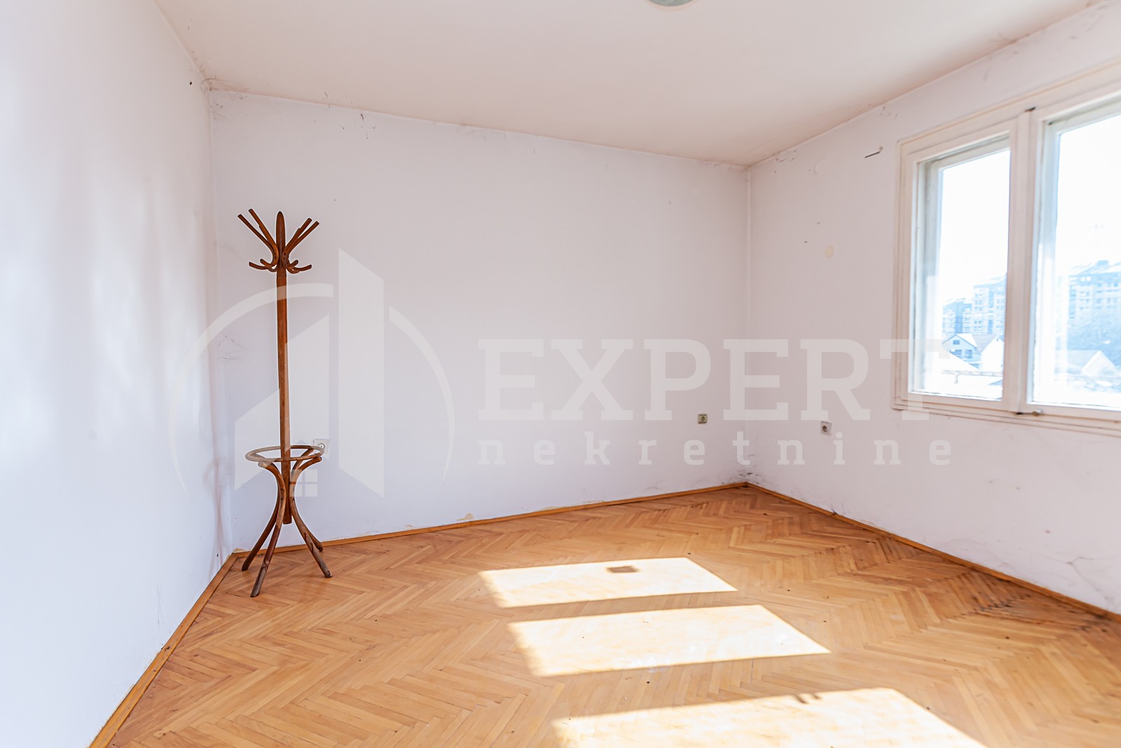 Trosoban stan, 80 m2, Ćele kula, Ljubomira Nikolića ID: p-09762 5