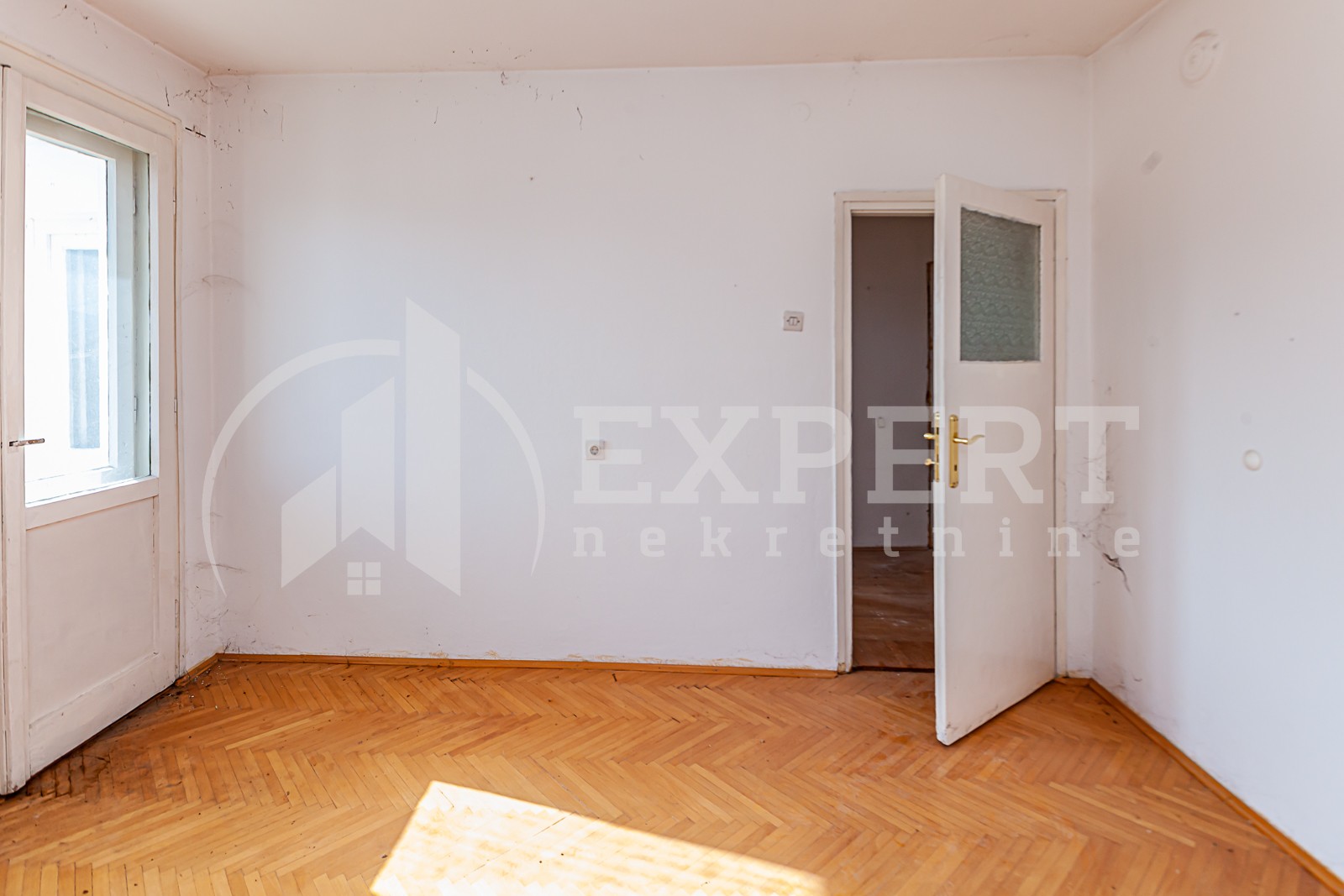 Trosoban stan, 80 m2, Ćele kula, Ljubomira Nikolića ID: p-09762 6
