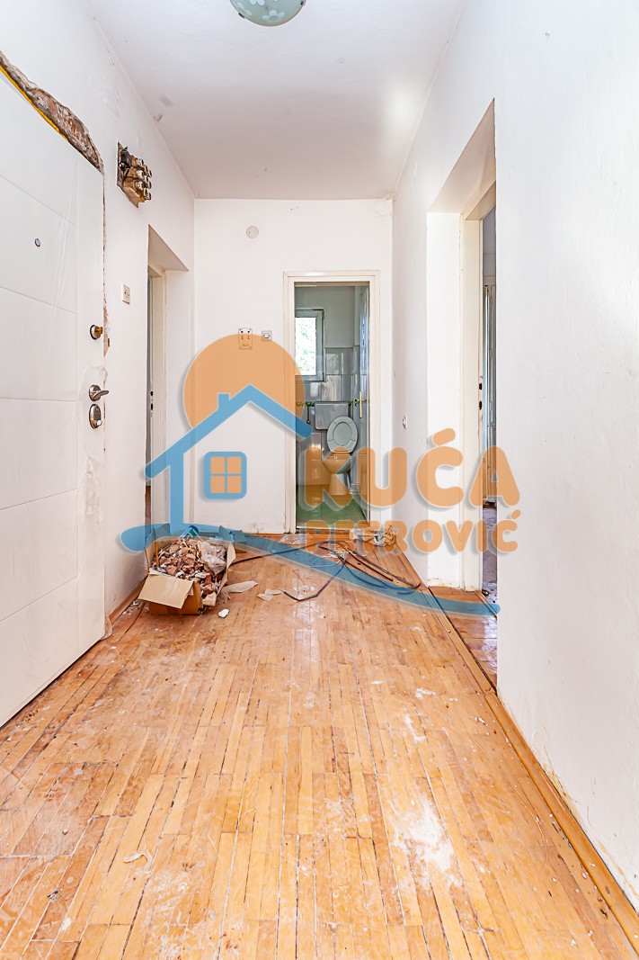 Trosoban stan, 80 m2, Ćele kula, Ljubomira Nikolića ID: p-09762 7