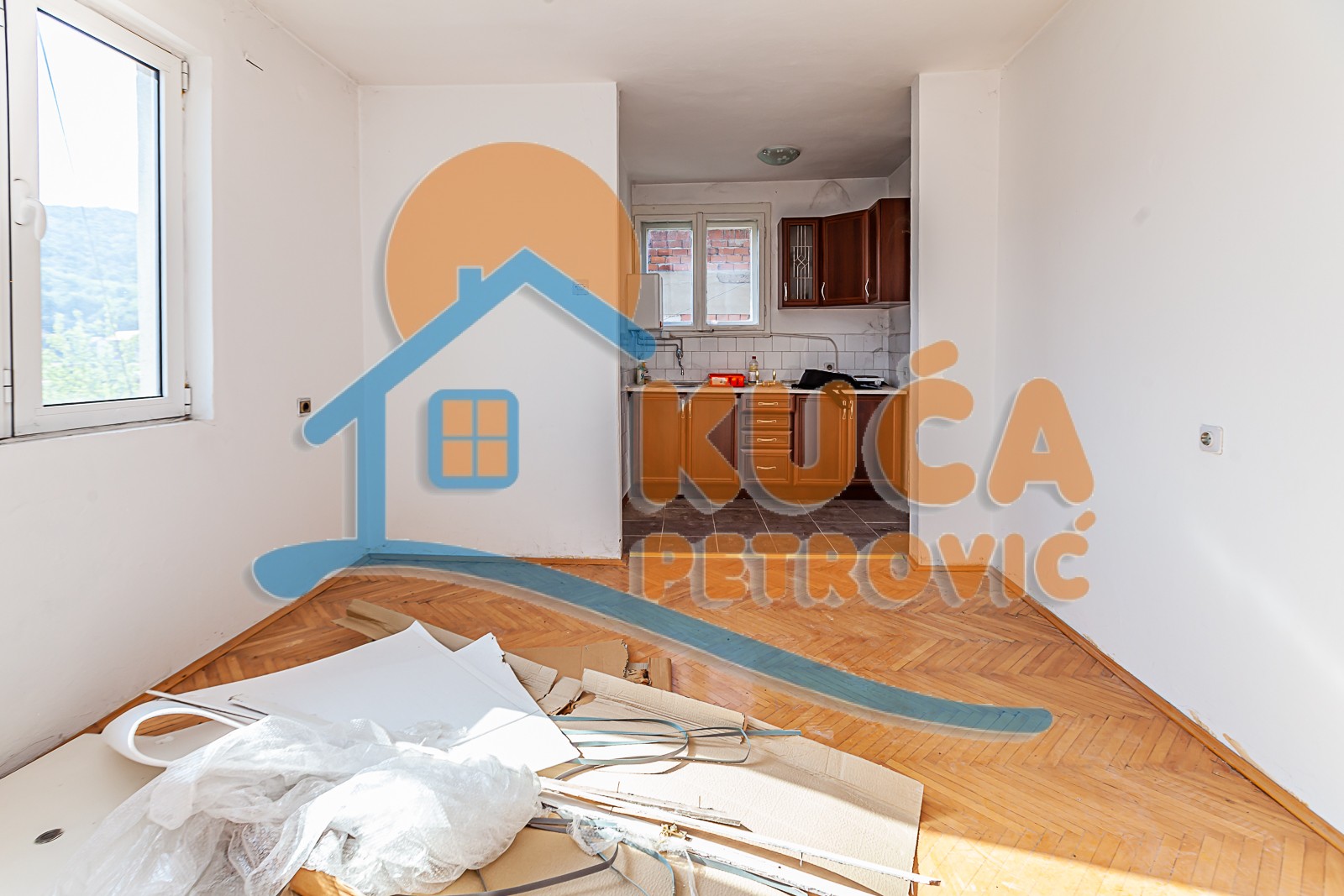 Trosoban stan, 80 m2, Ćele kula, Ljubomira Nikolića ID: p-09762 9