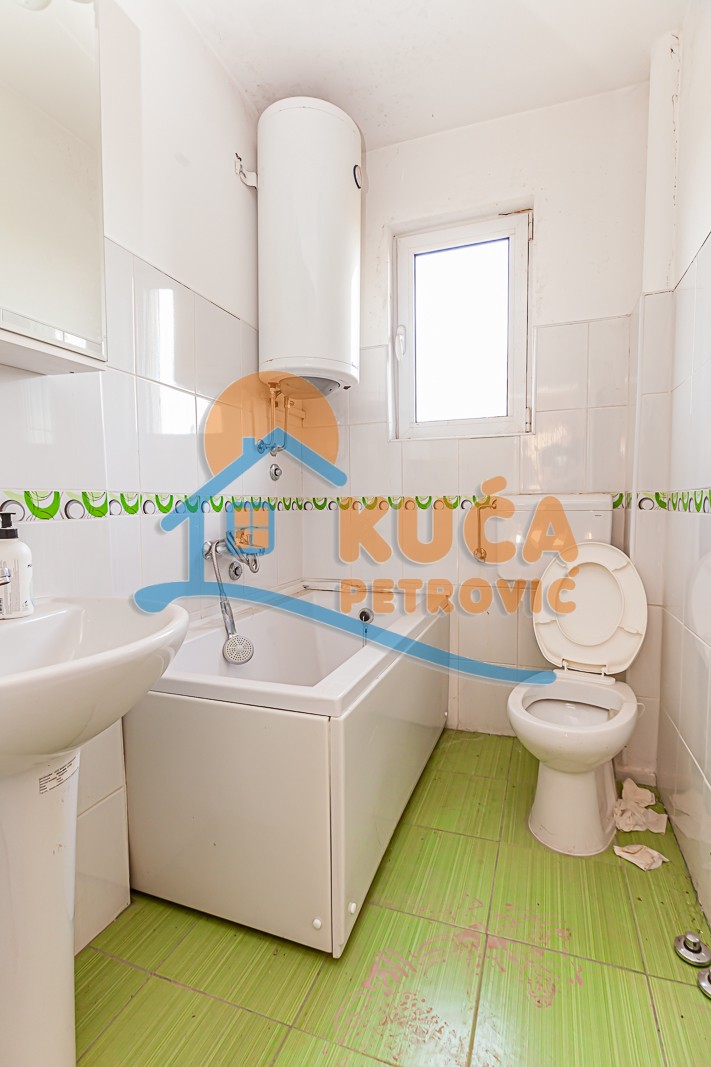 Trosoban stan, 80 m2, Ćele kula, Ljubomira Nikolića ID: p-09762 3