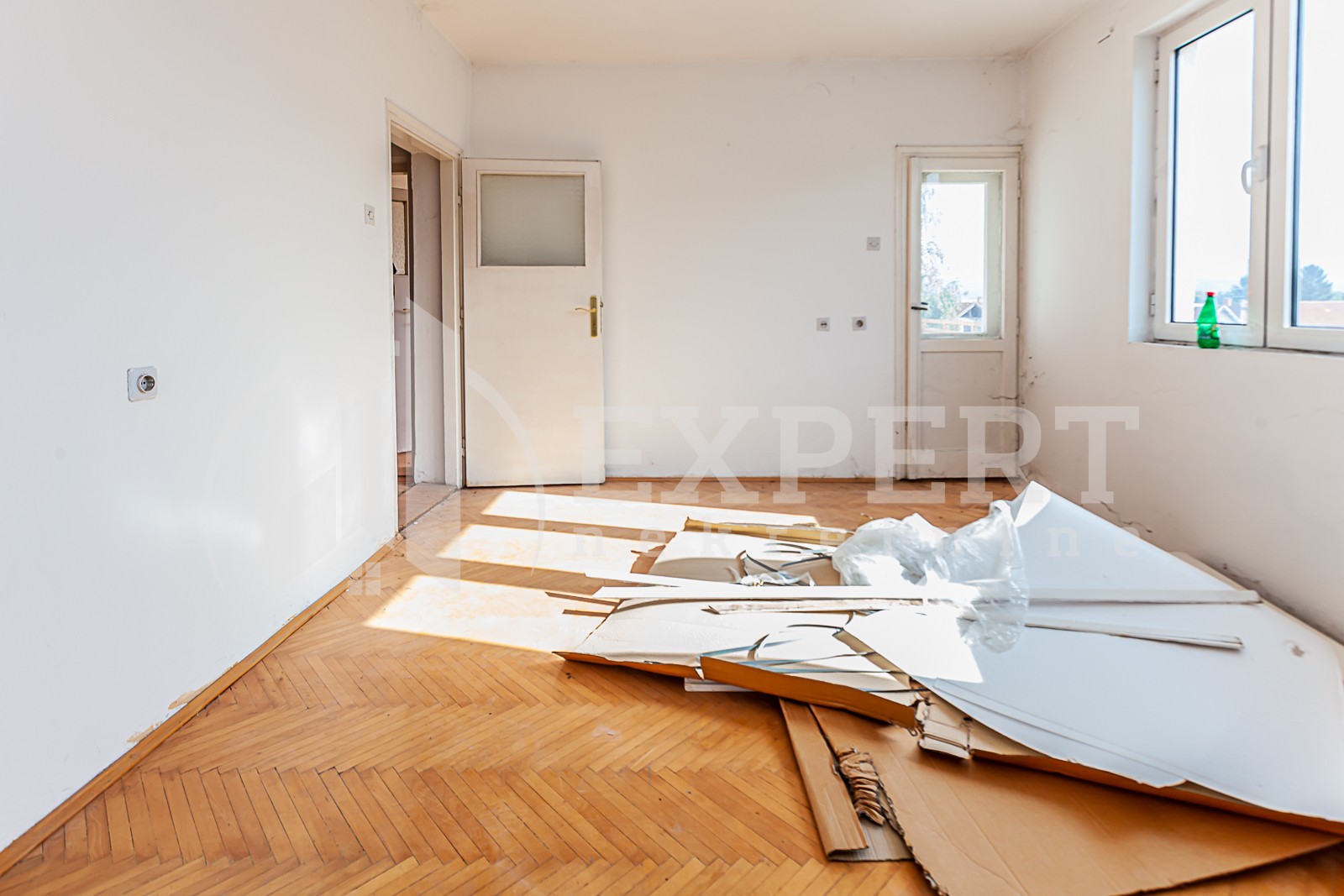 Trosoban stan, 80 m2, Ćele kula, Ljubomira Nikolića ID: p-09762 8