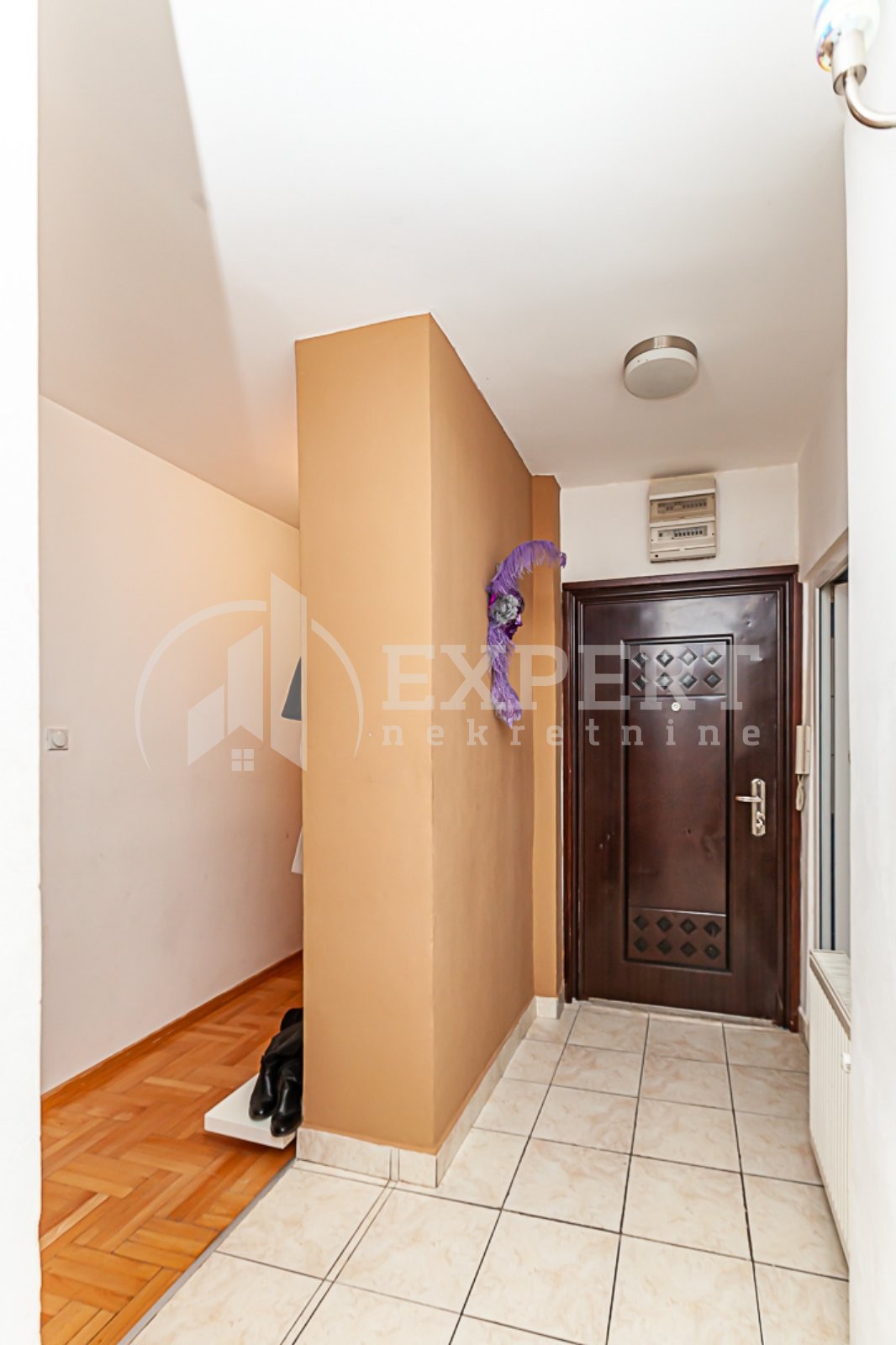 Trosoban stan, 80 m2, Palilula, Božidarčeva ID: p-010976 6