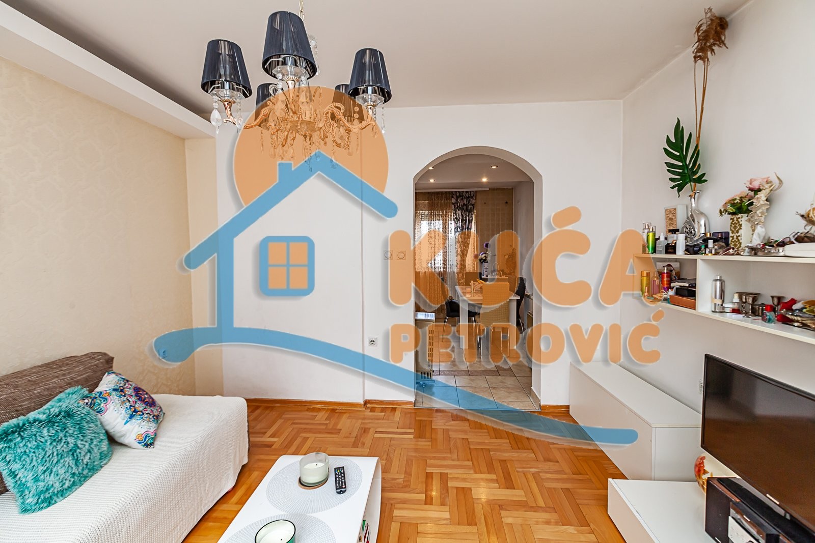 Trosoban stan, 80 m2, Palilula, Božidarčeva ID: p-010976 4