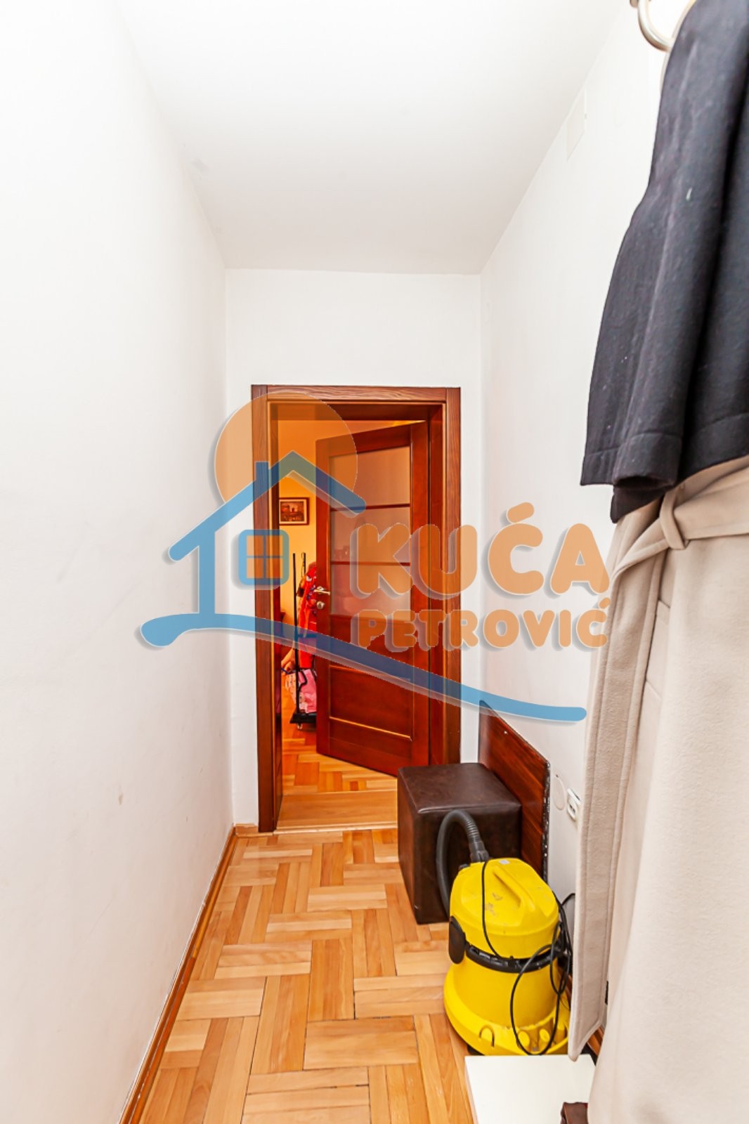 Trosoban stan, 80 m2, Palilula, Božidarčeva ID: p-010976 11