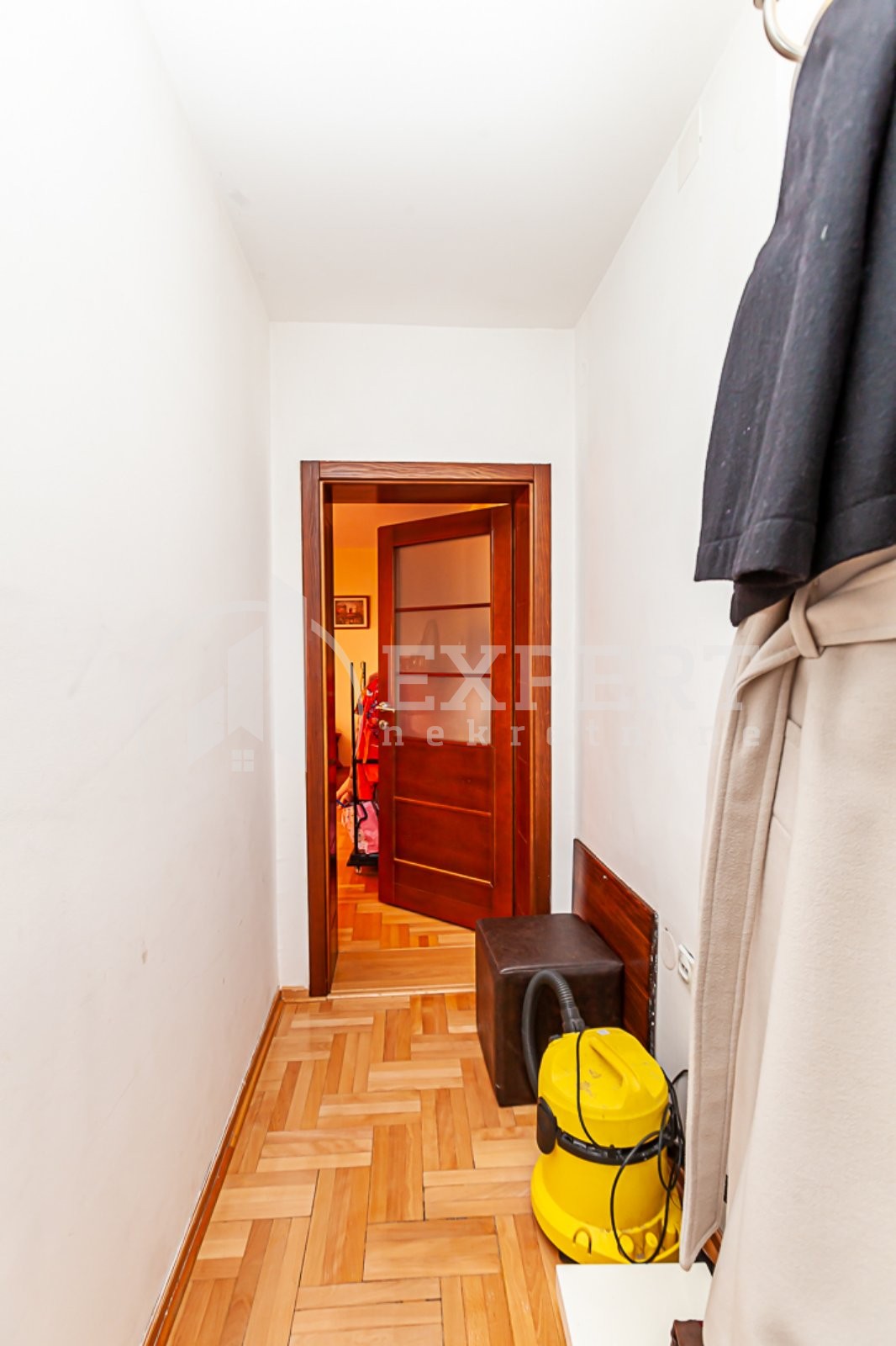 Trosoban stan, 80 m2, Palilula, Božidarčeva ID: p-010976 11