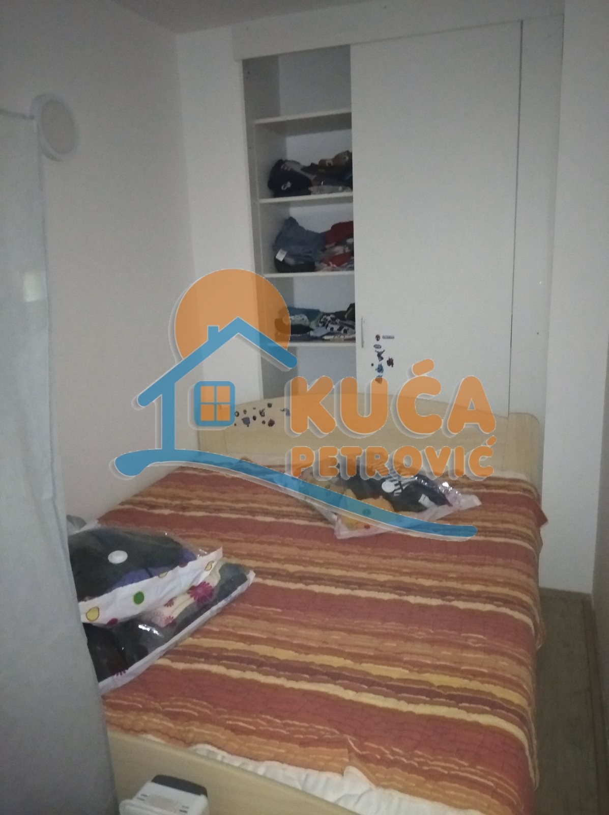 Trosoban stan, 80 m2, Pantelej, Studenička ID: p-05141 27