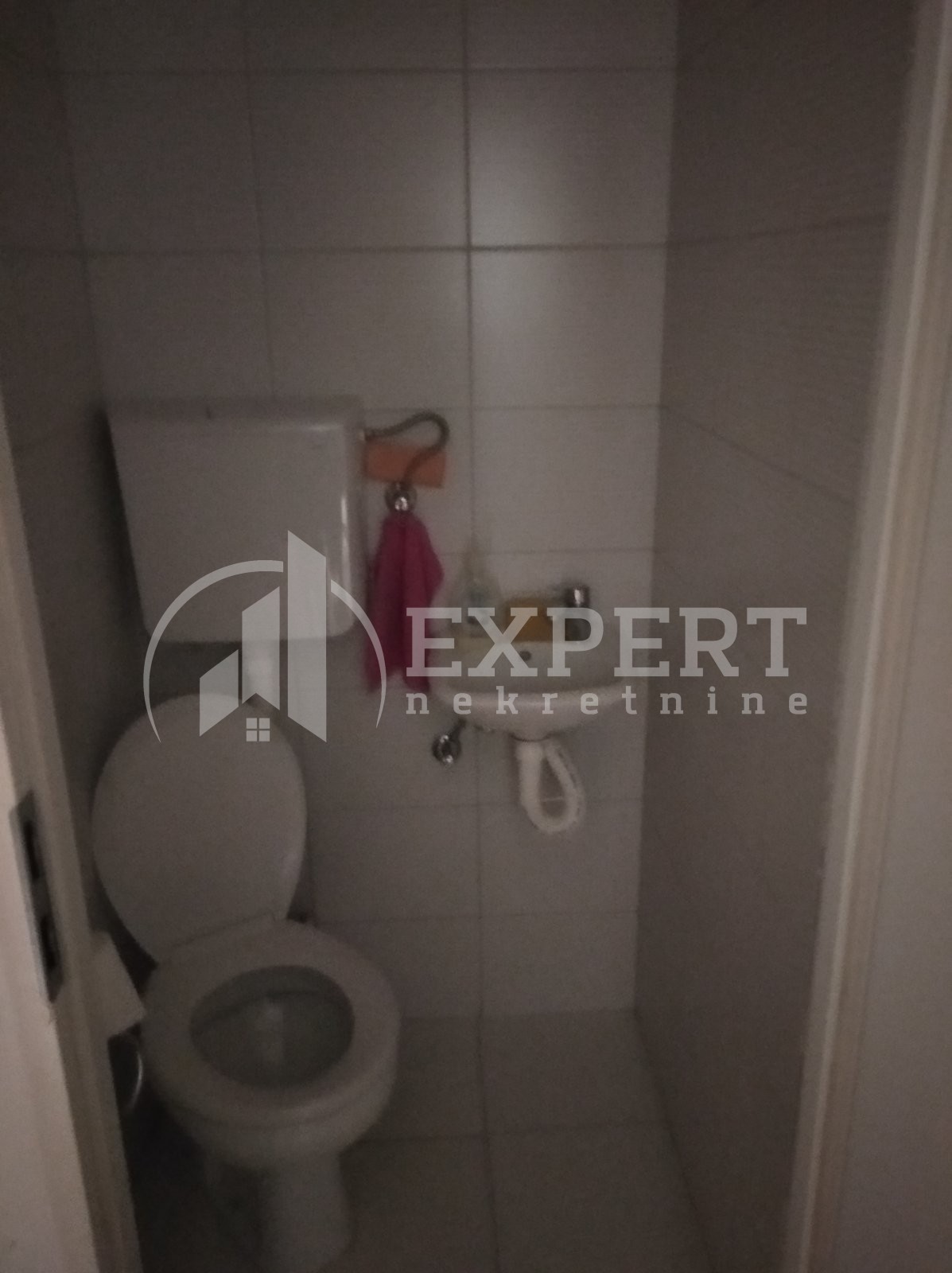 Trosoban stan, 80 m2, Pantelej, Studenička ID: p-05141 15