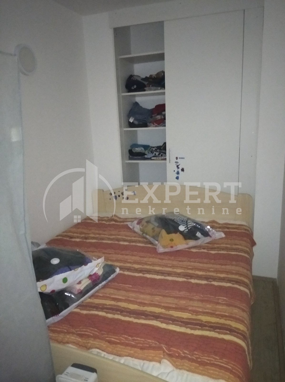 Trosoban stan, 80 m2, Pantelej, Studenička ID: p-05141 17