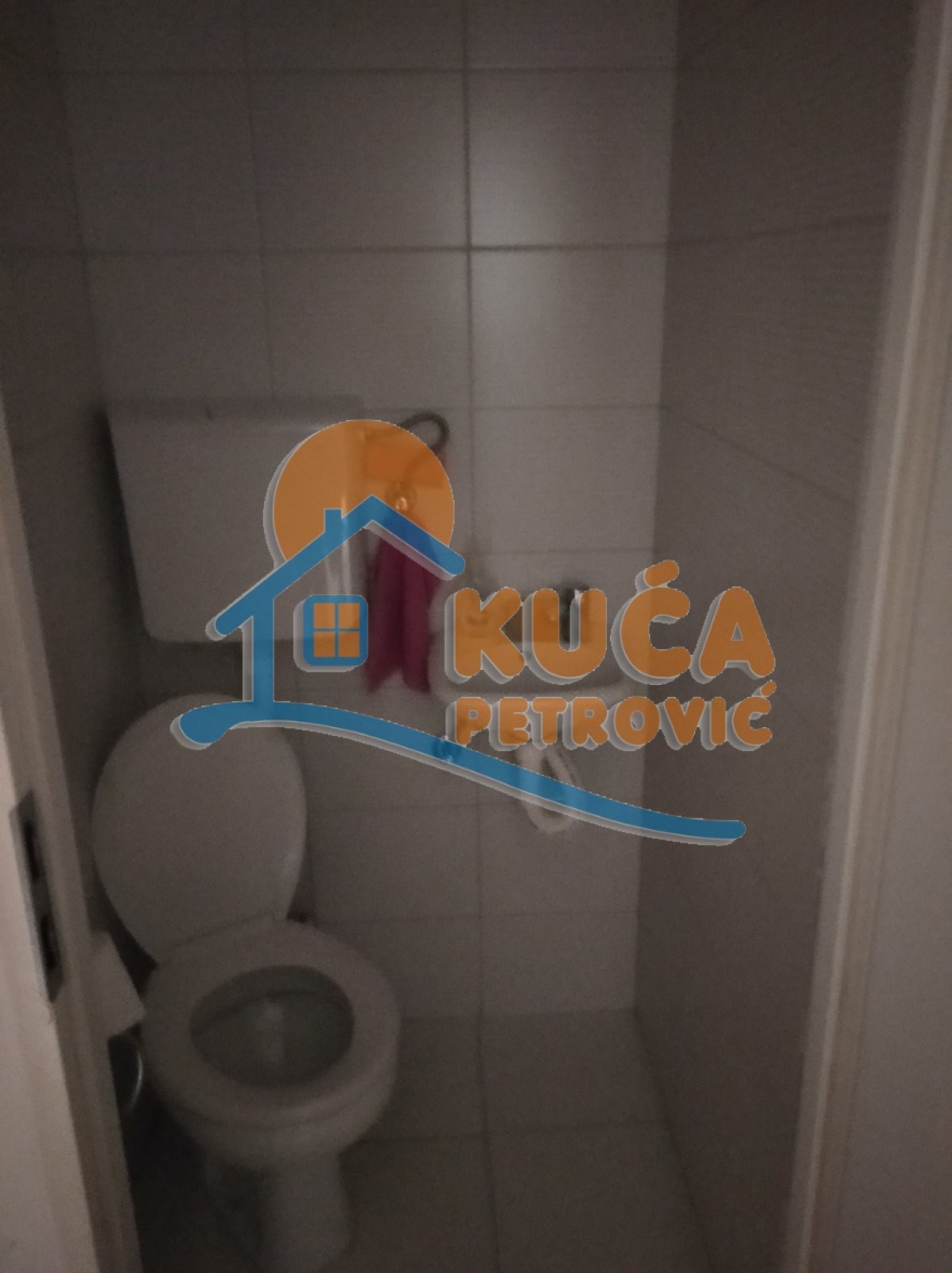 Trosoban stan, 80 m2, Pantelej, Studenička ID: p-05141 15