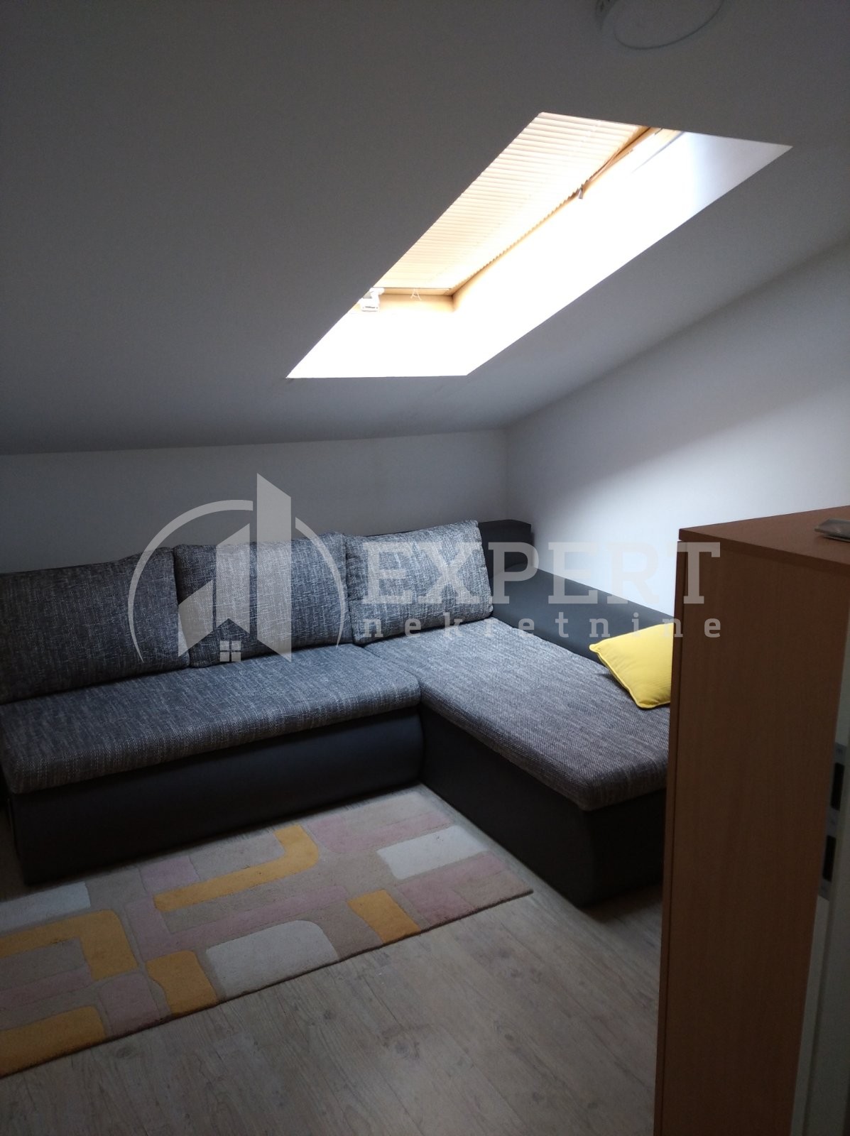 Trosoban stan, 80 m2, Pantelej, Studenička ID: p-05141 25