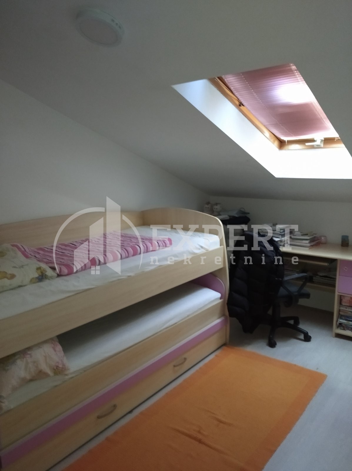 Trosoban stan, 80 m2, Pantelej, Studenička ID: p-05141 26