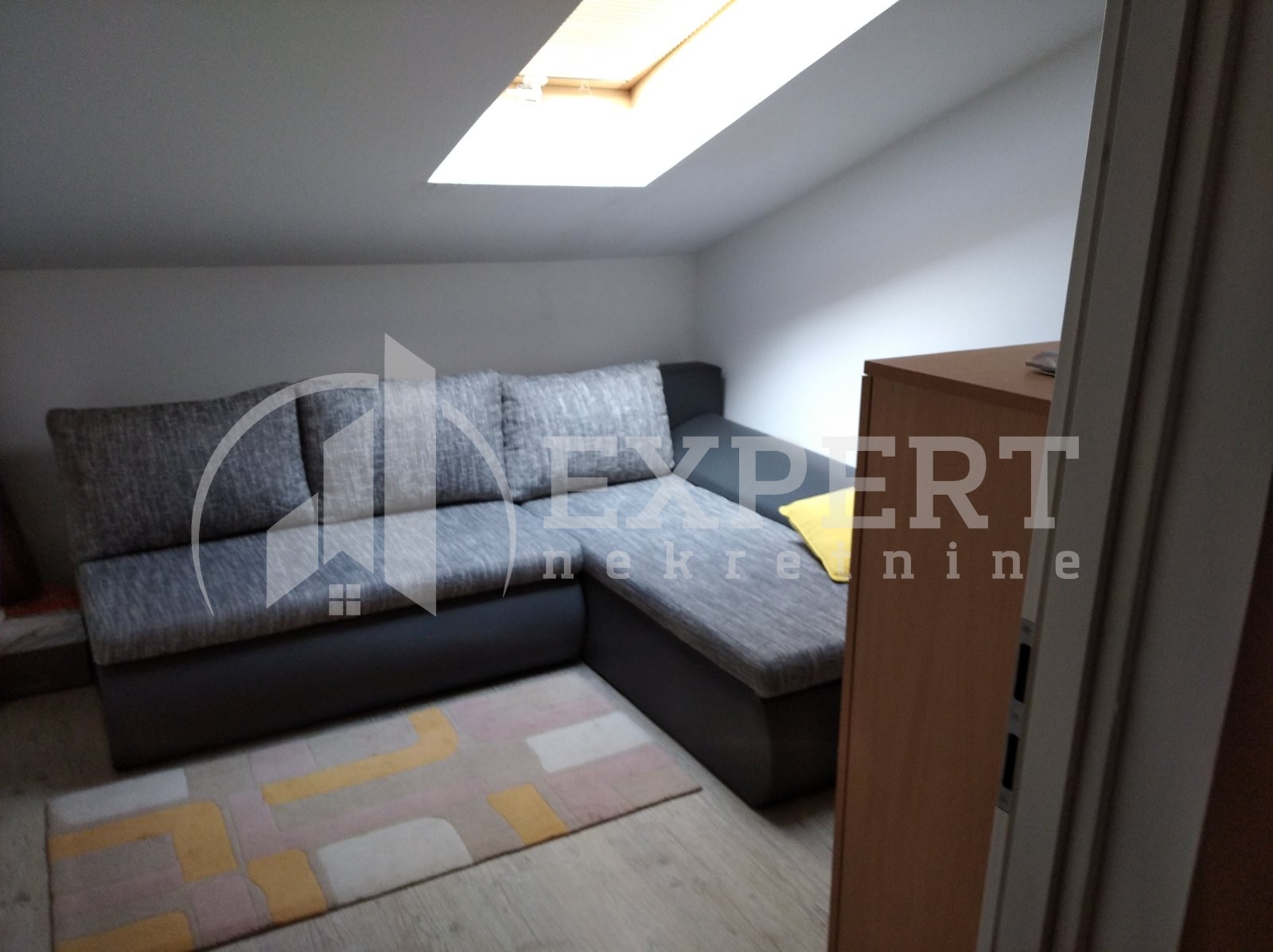 Trosoban stan, 80 m2, Pantelej, Studenička ID: p-05141 28