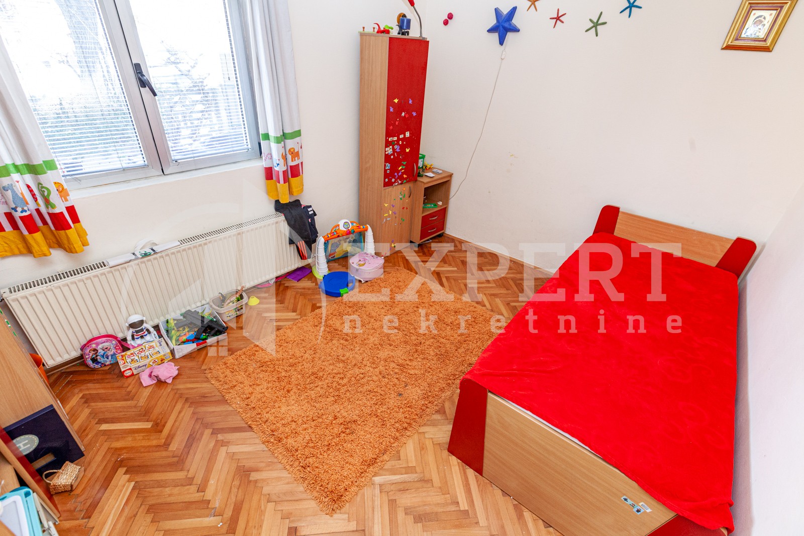 Trosoban stan, 81 m2, Durlan, Kninska ID: p-05014 6