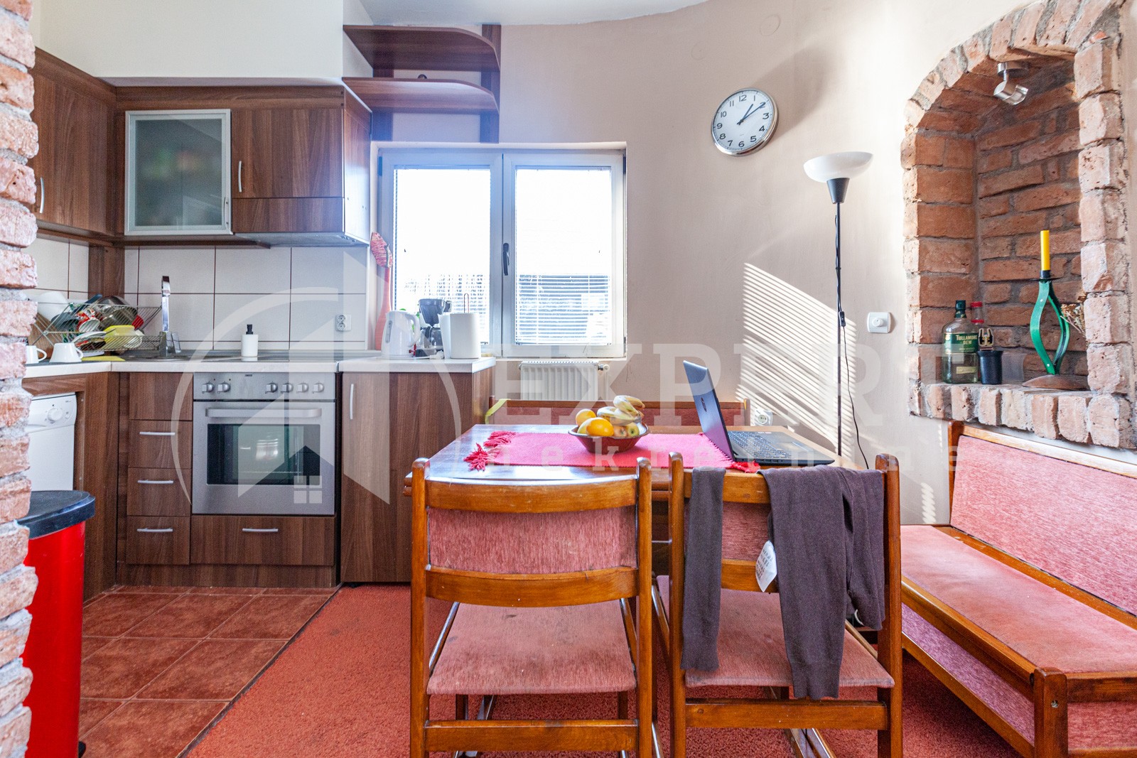 Trosoban stan, 81 m2, Durlan, Kninska ID: p-05014 9