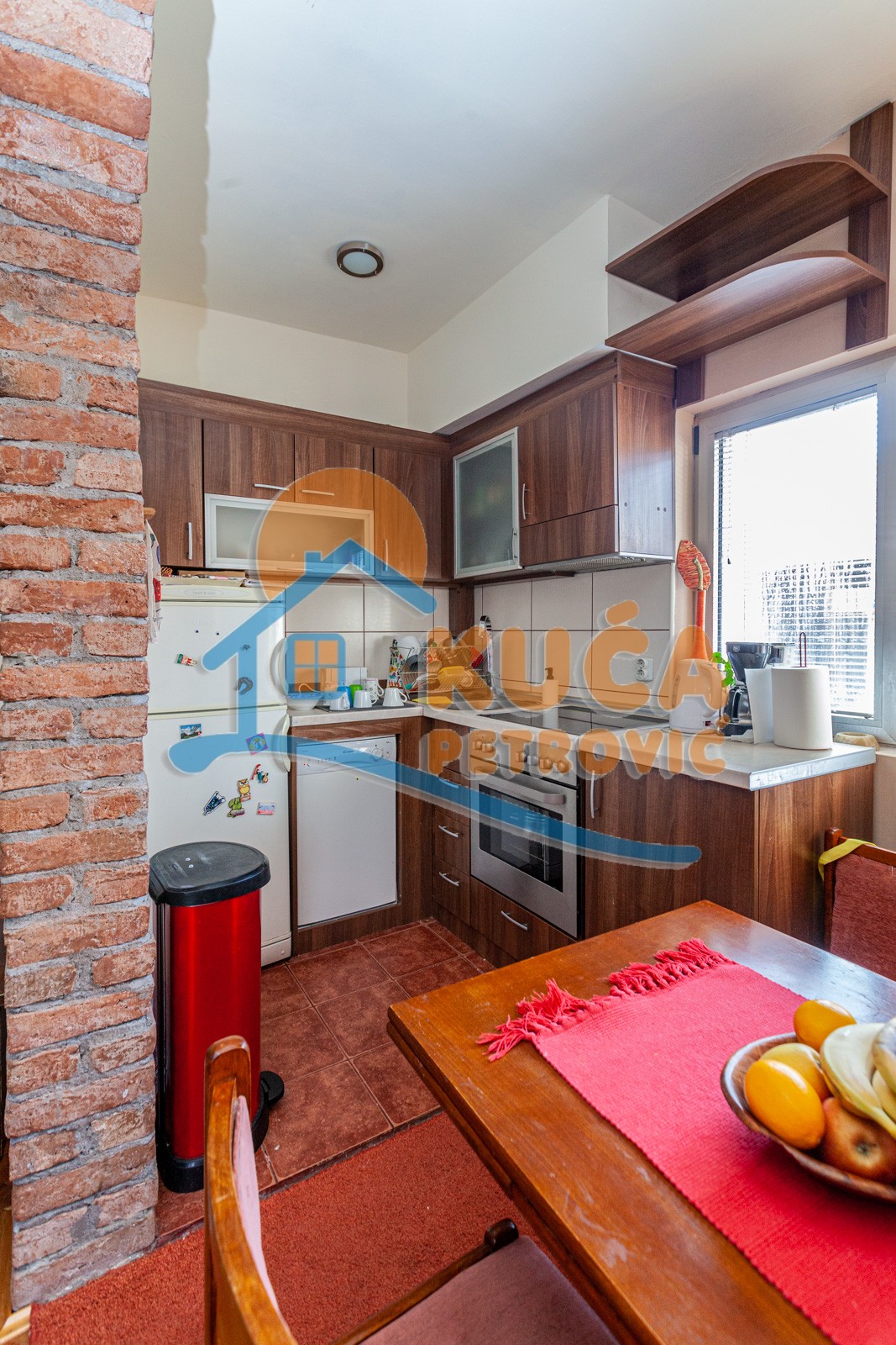 Trosoban stan, 81 m2, Durlan, Kninska ID: p-05014 11